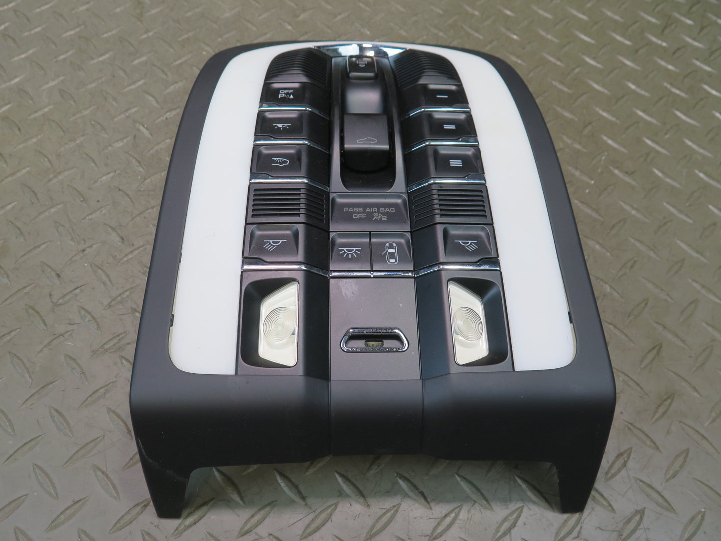 2011-2014 Porsche Cayenne 958 Center Console Upper Overhead Dome Light Lamp