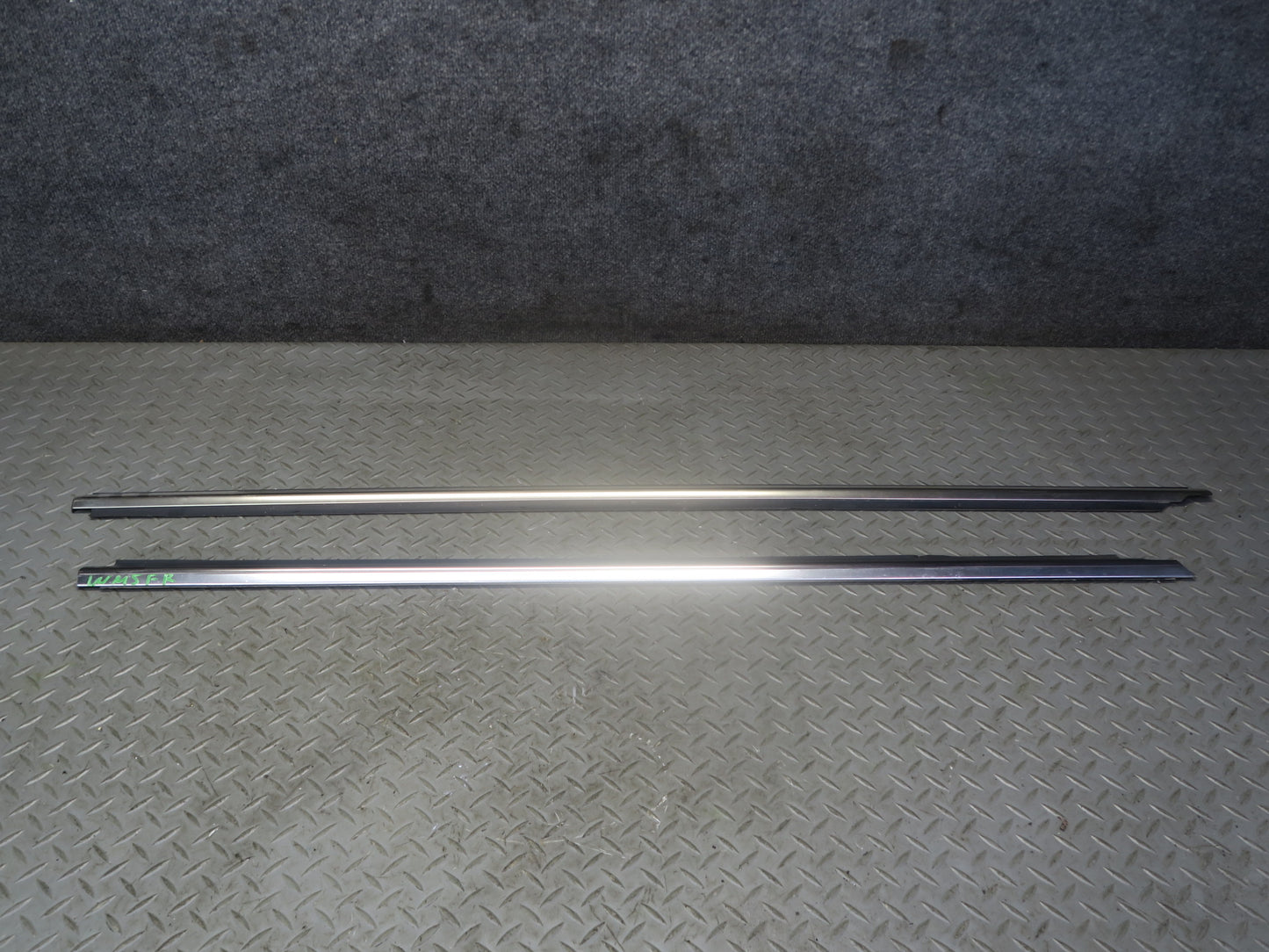 94-99 Mercedes W140 S500 Front & Rear Right Door Window Trim Molding Set OEM