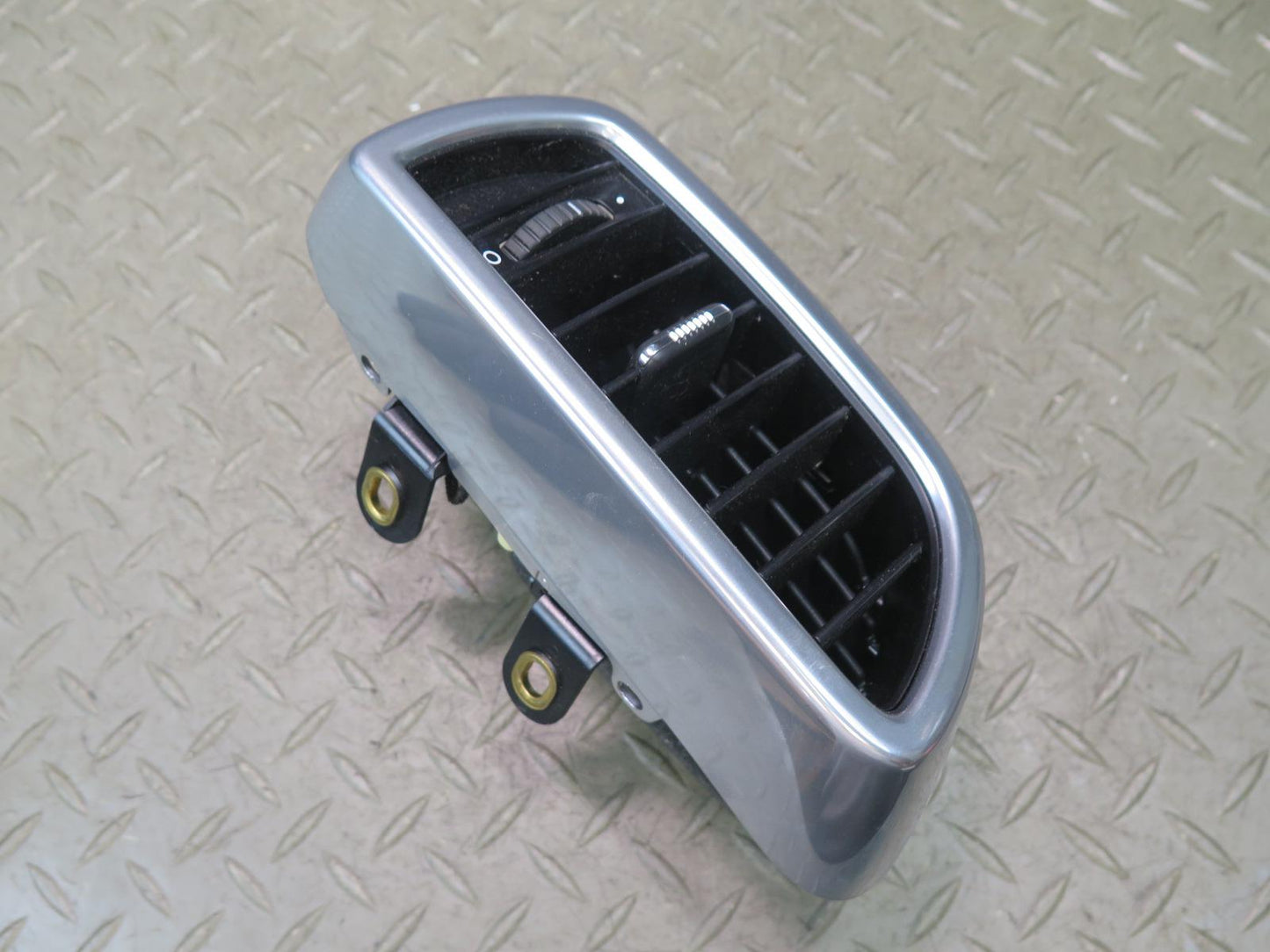2011-2018 Porsche Cayenne 958 Front Right Side Dash A/C Heater Air Vent Grille