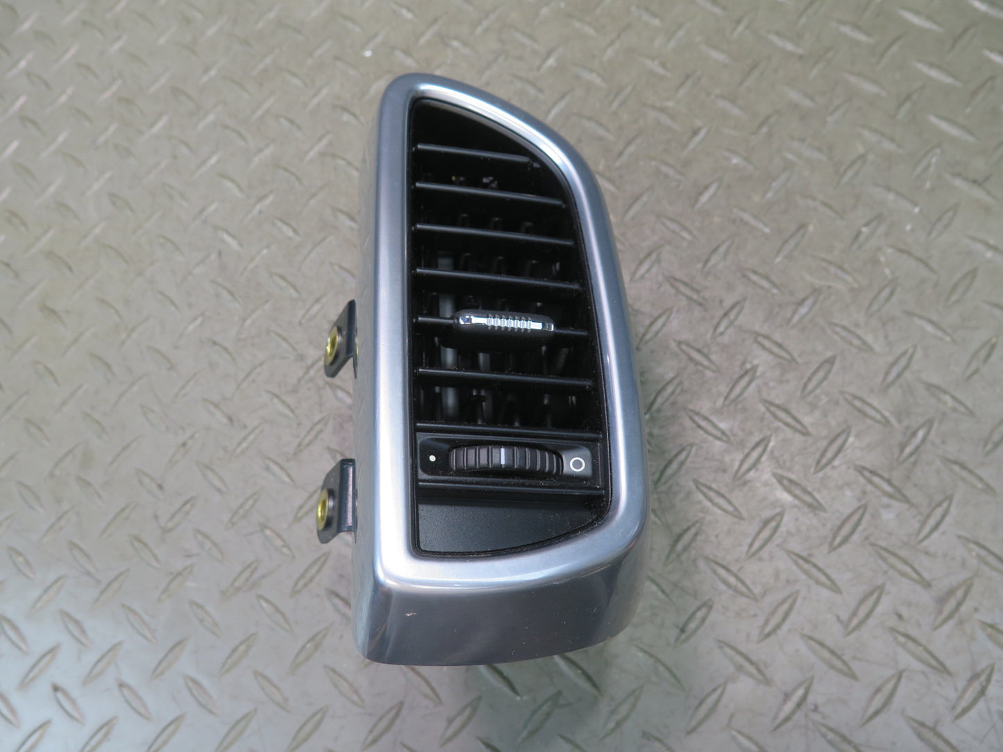 2011-2018 Porsche Cayenne 958 Front Left Side Dash A/C Heater Air Vent Grille