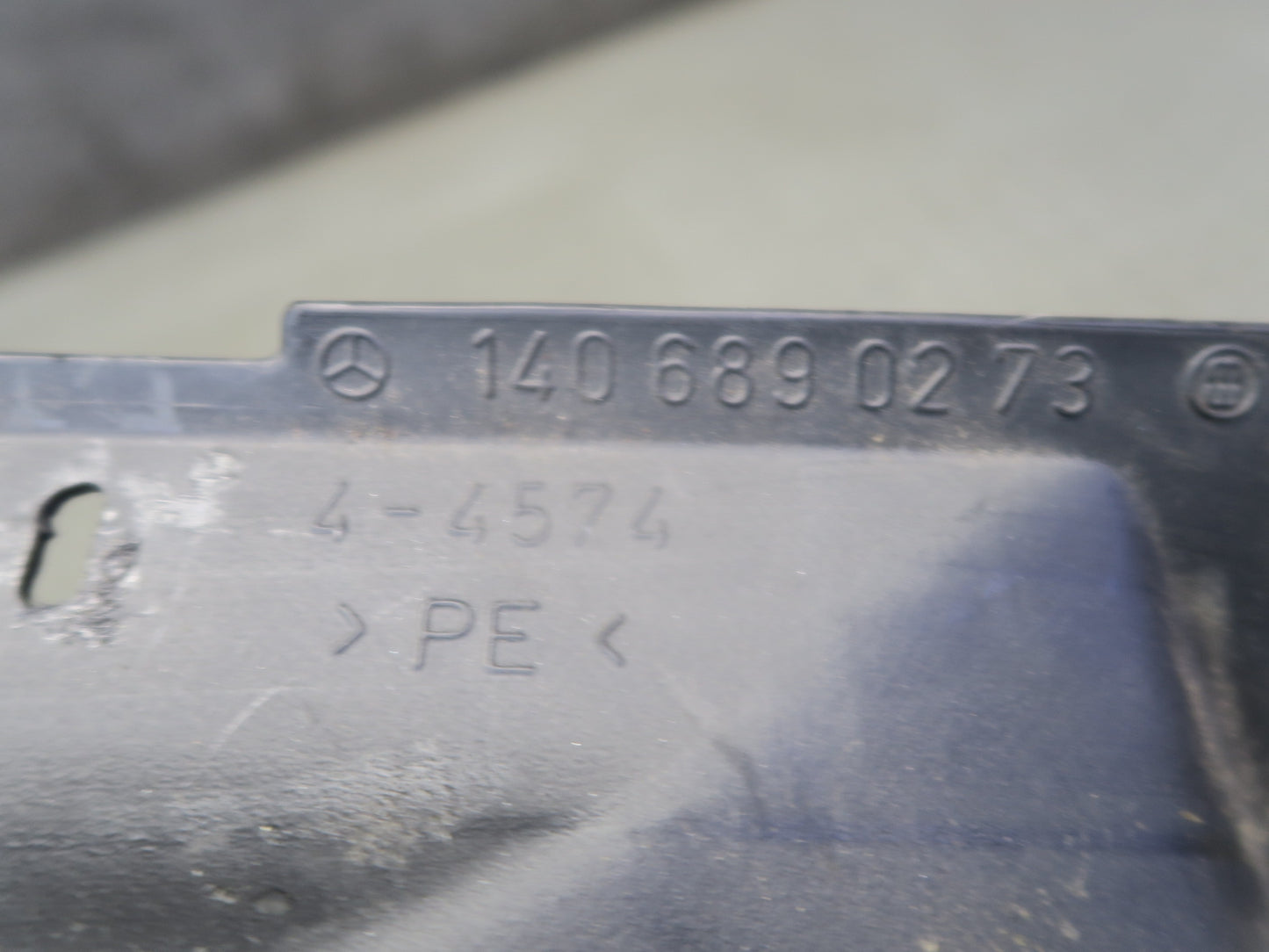 94-99 Mercedes W140 S500 Dash Front Right Lower Knee Trim Cover Panel OEM