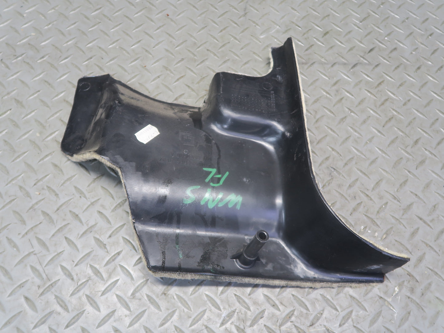 94-99 Mercedes W140 S500 Front Left & Right Lower Kick Trim Cover Panel Set OEM