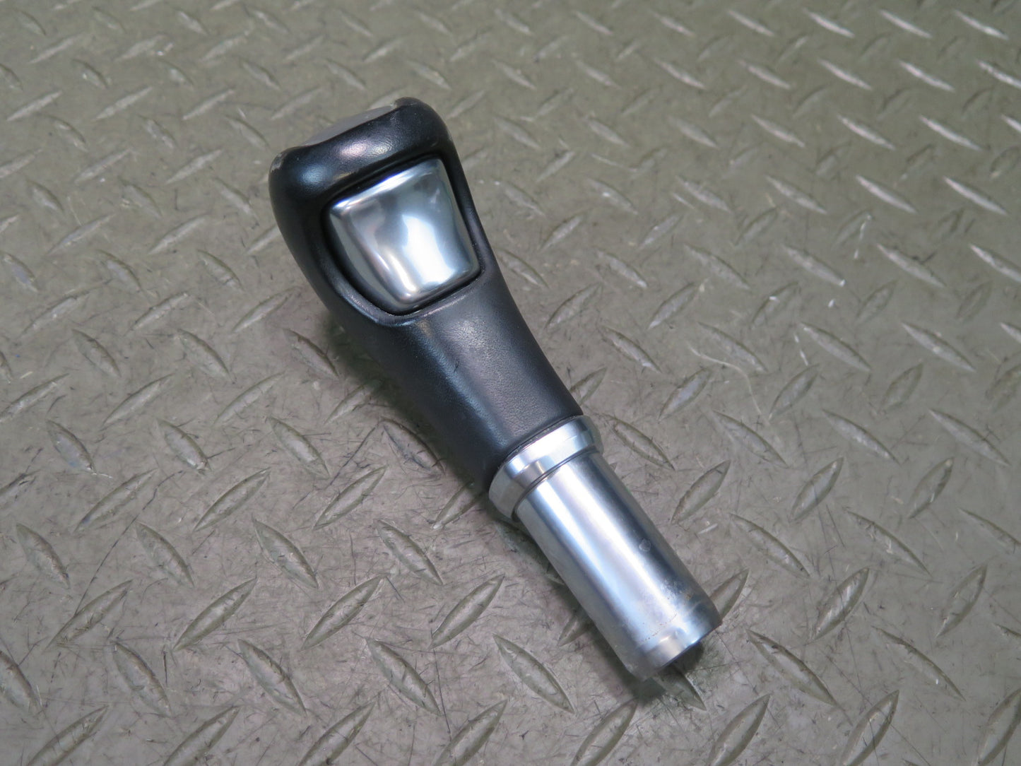 2011-2018 Porsche Cayenne 958 Automatic Transmission Gear Shifter Knob