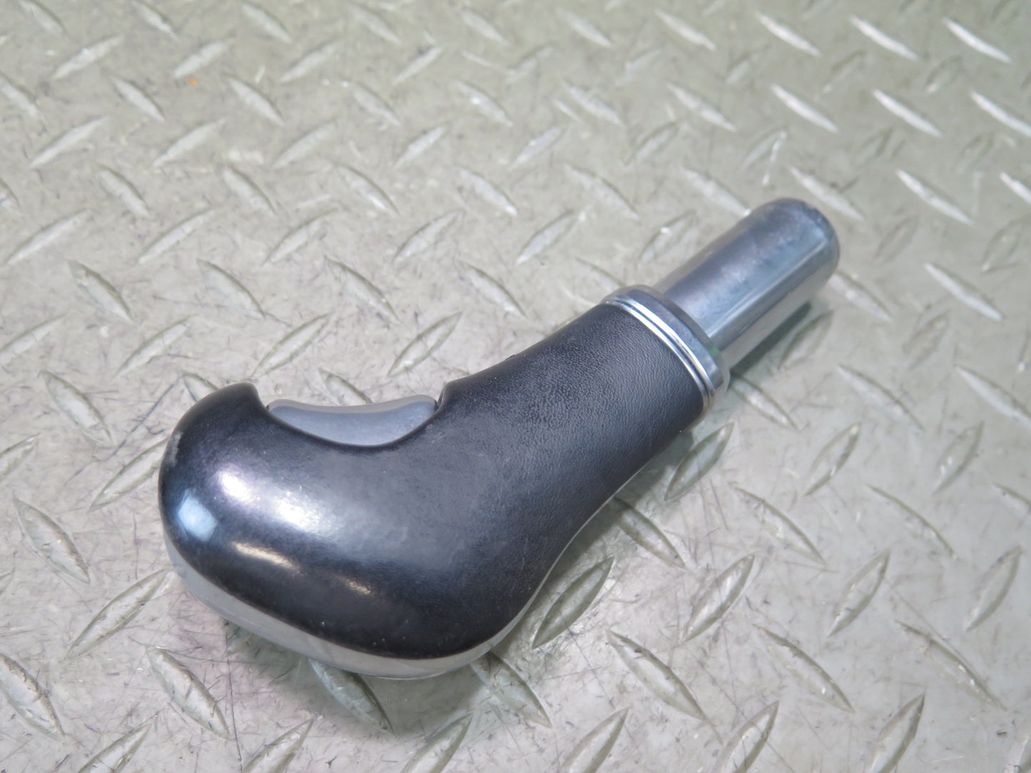 2011-2018 Porsche Cayenne 958 Automatic Transmission Gear Shifter Knob