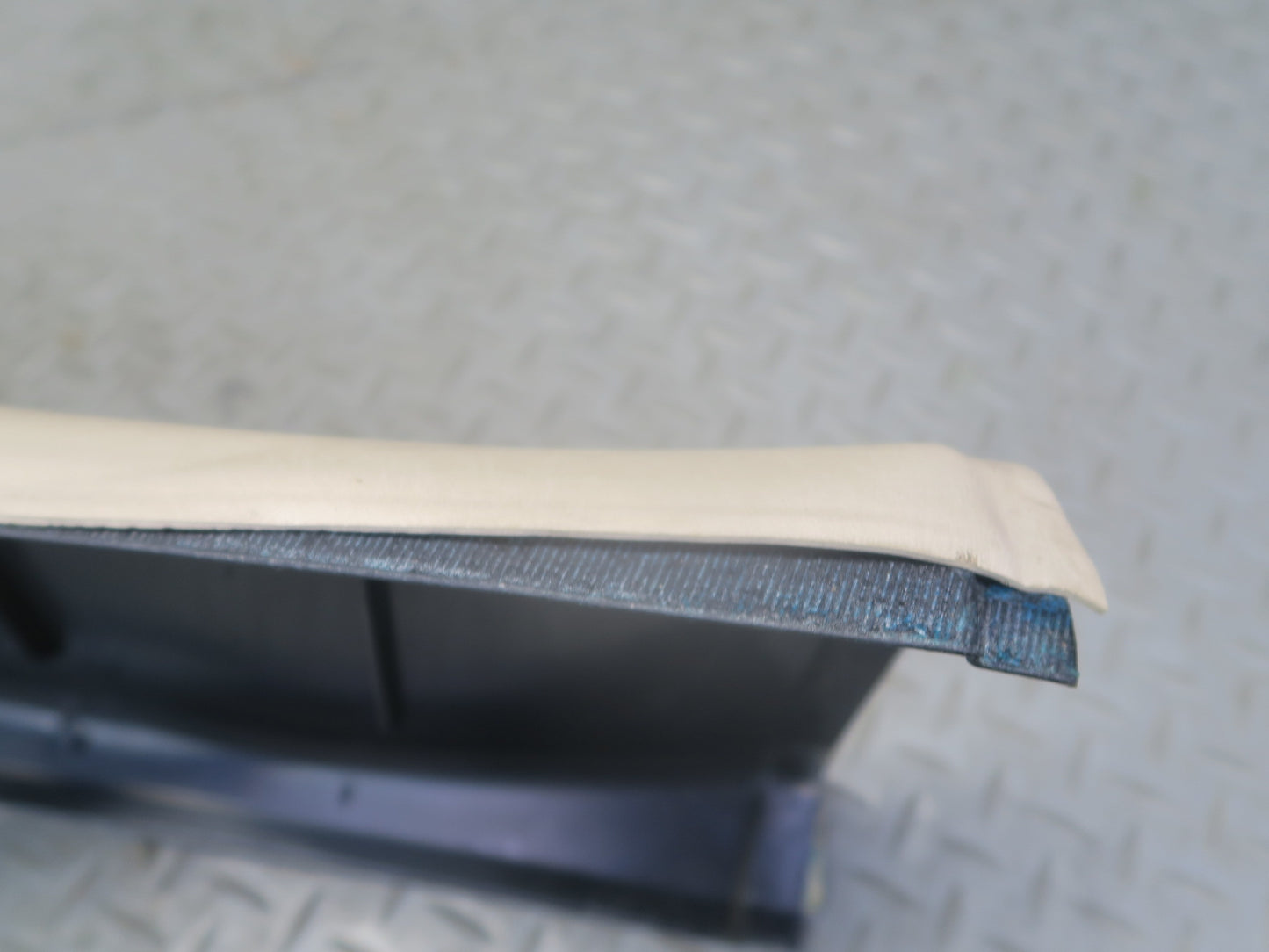 94-99 Mercedes W140 S500 Set of 2 Interior B Pillar Upper Trim Cover Panel OEM
