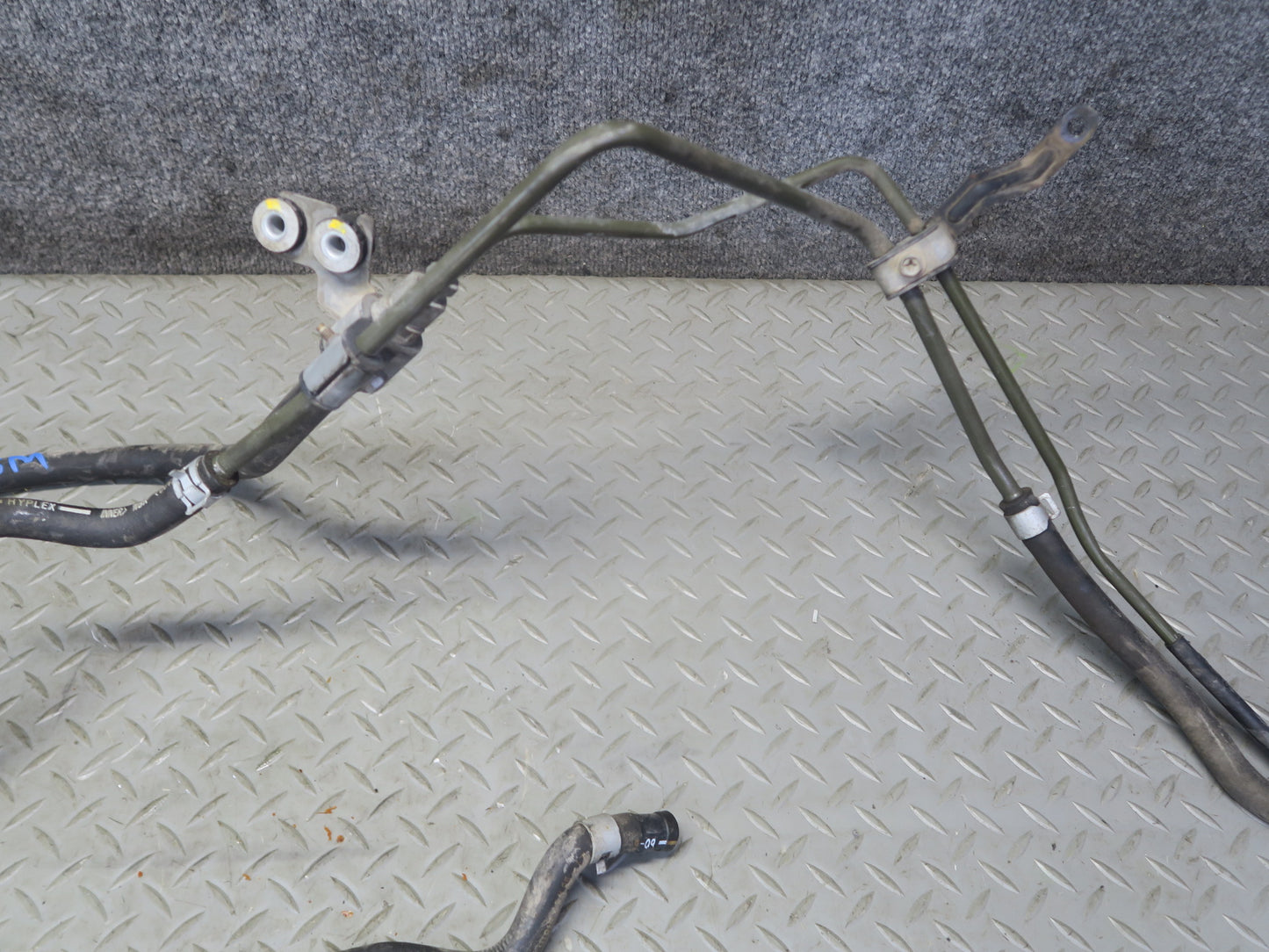 2005 Nissan Z33 350Z FS6R31A M/T Manual Transmission Hose Pipe Line Set OEM