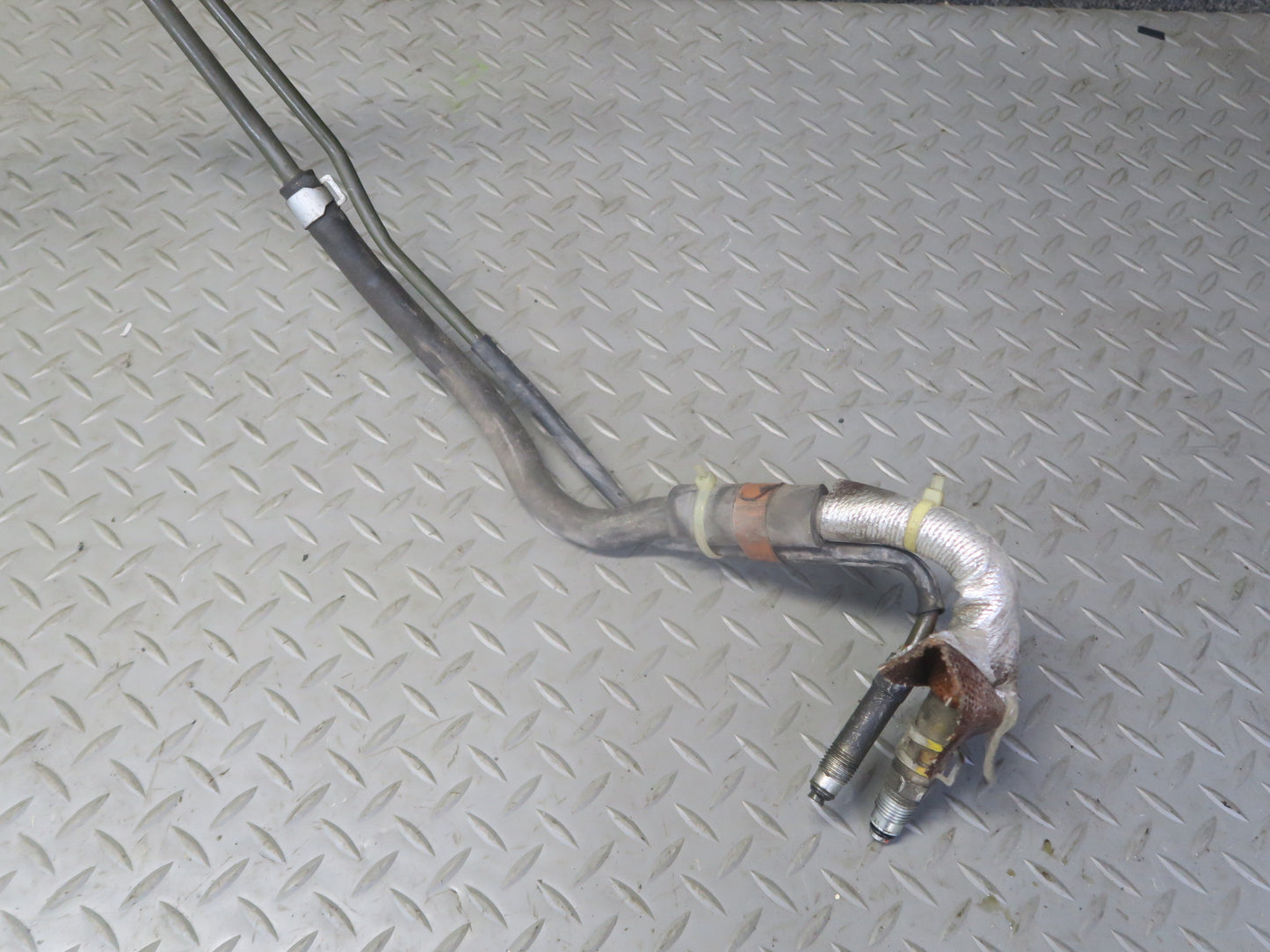 2005 Nissan Z33 350Z FS6R31A M/T Manual Transmission Hose Pipe Line Set OEM