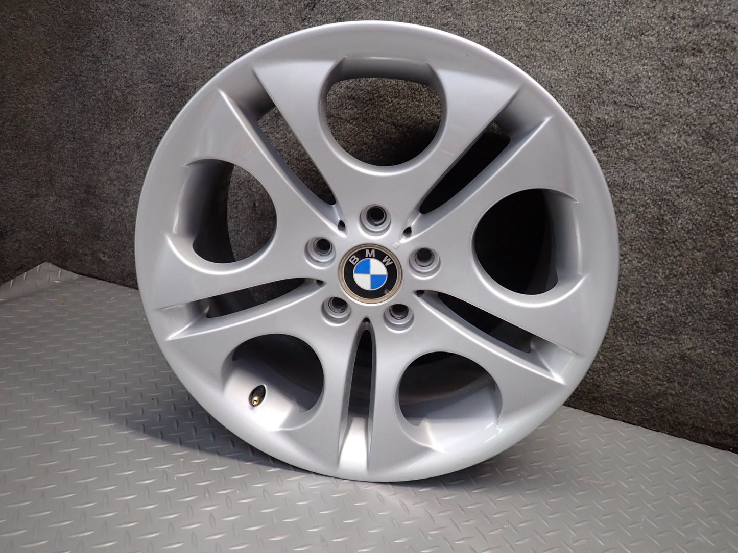 03-08 BMW E86 E85 Z4 Style 107 R18 18" Wheel Rim 18x8.5J OEM