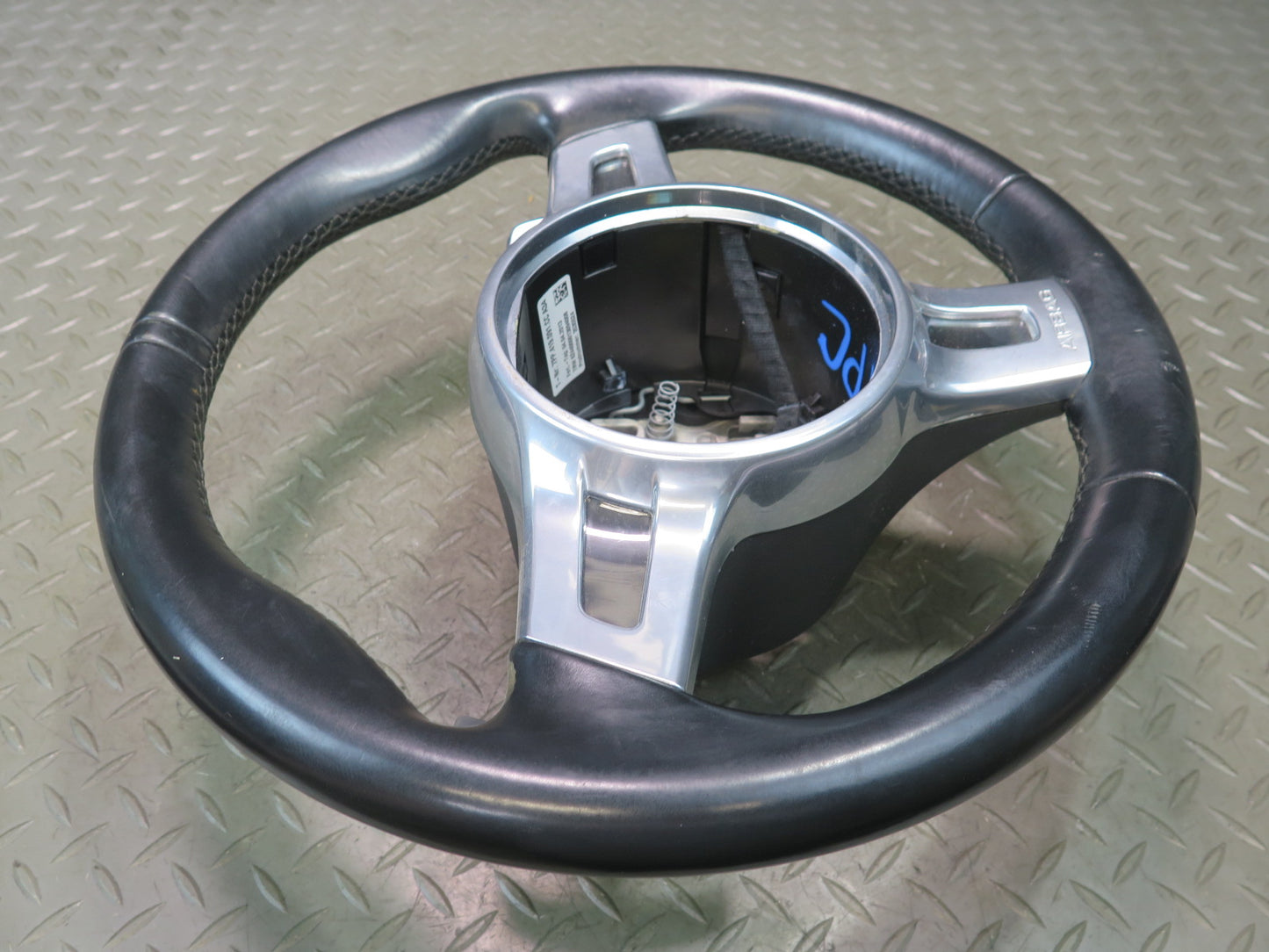 2011-2014 Porsche Cayenne 958 GTS Multifunction Leather Steering Black