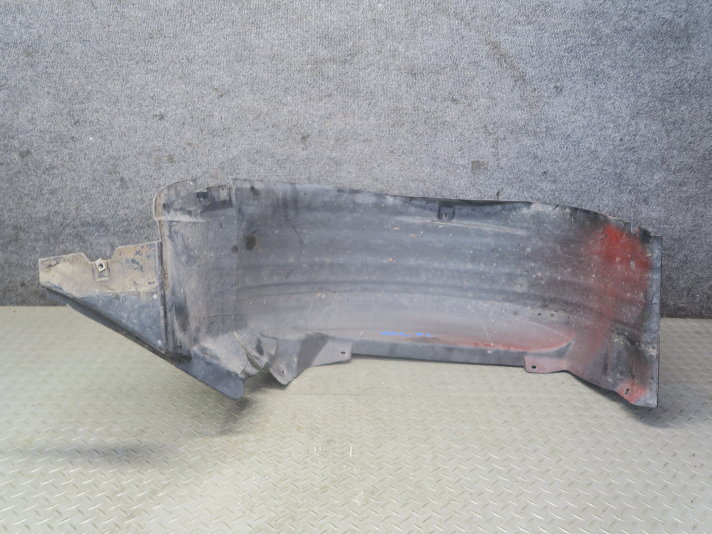 97-04 Chevrolet Corvette C5 Rear Left Fender Liner Splash Shield Guard OEM