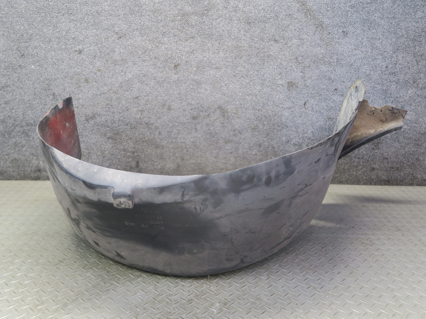 97-04 Chevrolet Corvette C5 Rear Left Fender Liner Splash Shield Guard OEM