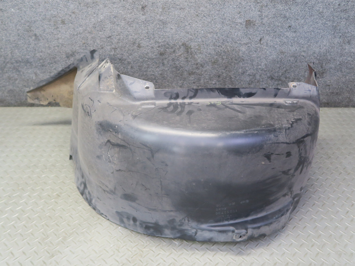 97-04 Chevrolet Corvette C5 Rear Left Fender Liner Splash Shield Guard OEM