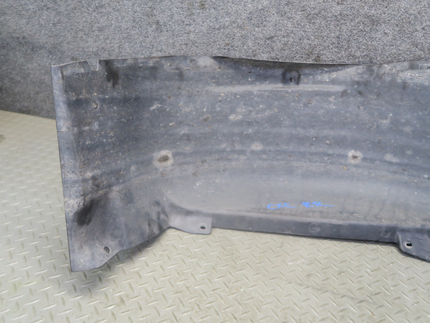 97-04 Chevrolet Corvette C5 Rear Right Fender Liner Splash Shield Guard OEM