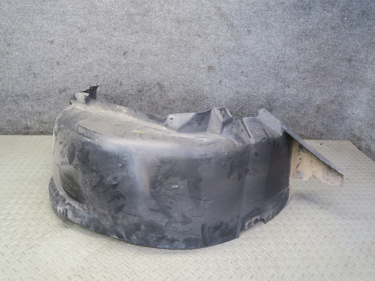 97-04 Chevrolet Corvette C5 Rear Right Fender Liner Splash Shield Guard OEM