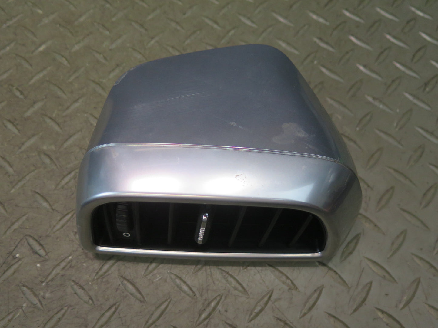 11-18 Porsche Cayenne 958 Rear Left Center Console Air Vent Grille 7P5819203B