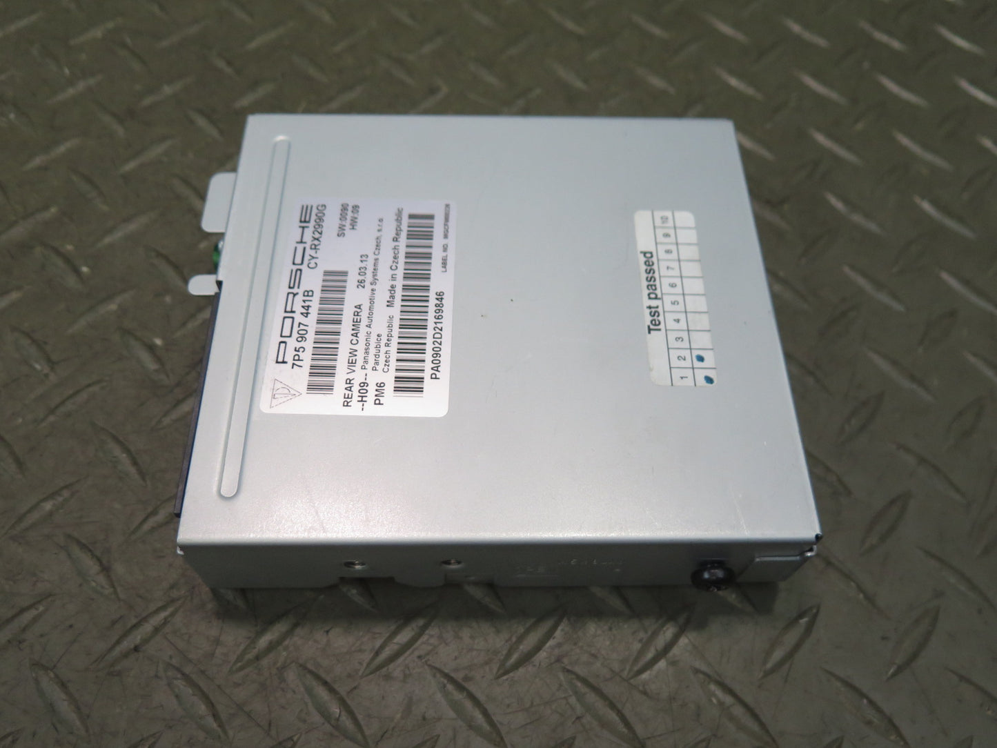 2011-2013 Porsche Cayenne 958 Rear View Backup Camera Control Module 7P5907441B