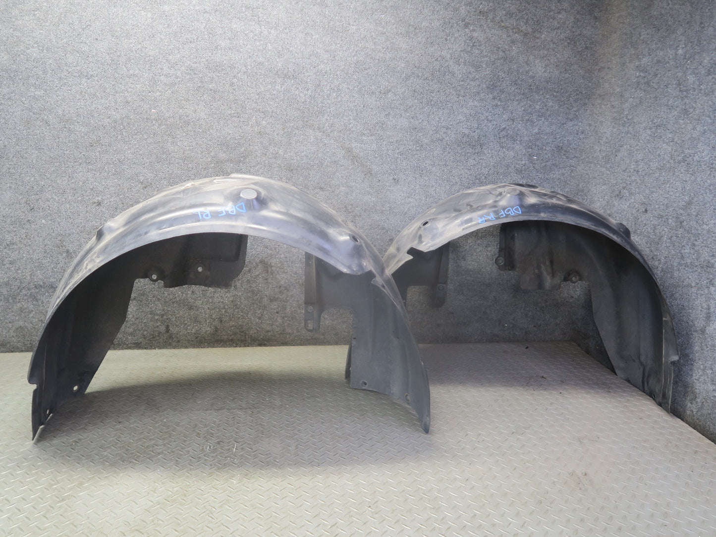 2015-2020 BMW F82 F83 M4 Rear Fender Liner Wheel Arch Splash Shield Set of 2