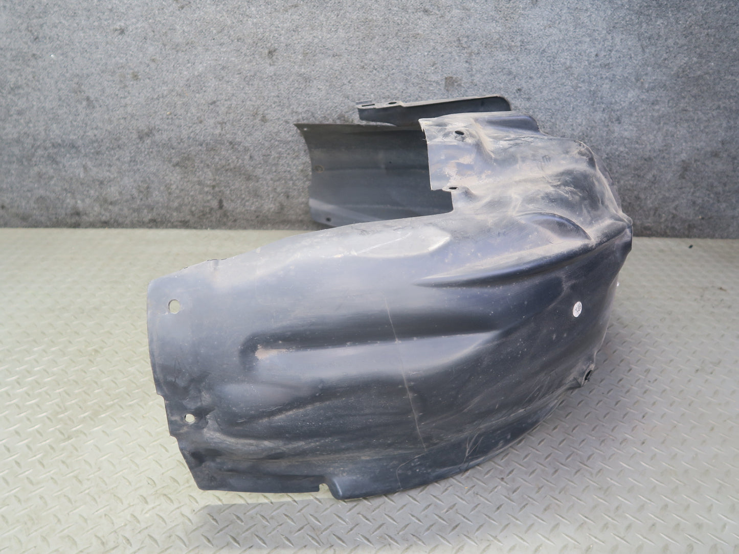 2015-2020 BMW F82 F83 M4 Rear Fender Liner Wheel Arch Splash Shield Set of 2