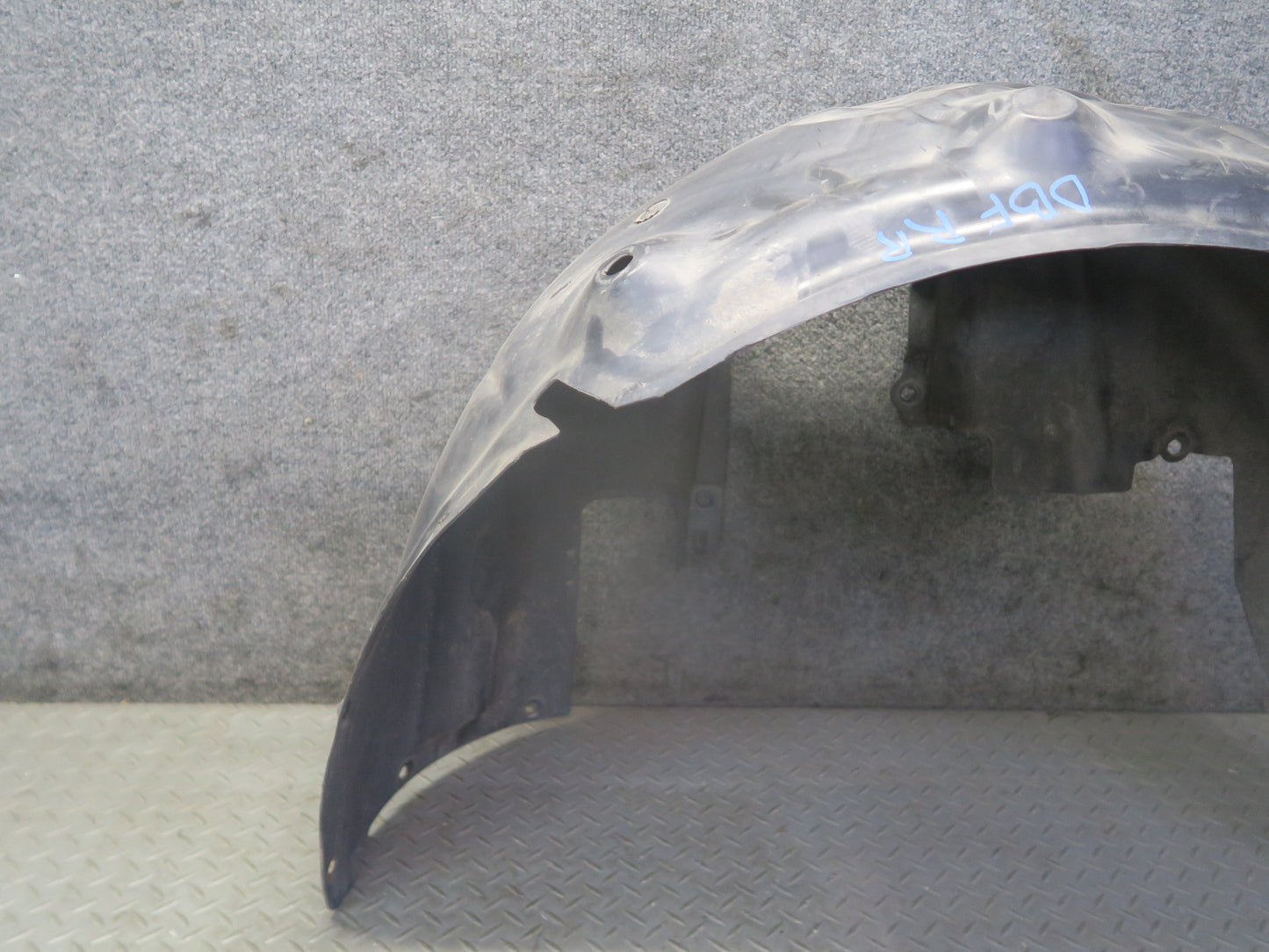 2015-2020 BMW F82 F83 M4 Rear Fender Liner Wheel Arch Splash Shield Set of 2