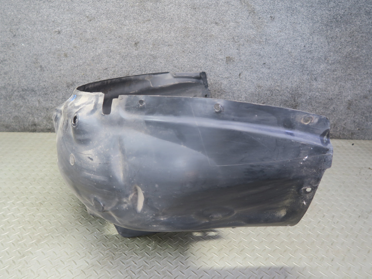 2015-2020 BMW F82 F83 M4 Rear Fender Liner Wheel Arch Splash Shield Set of 2