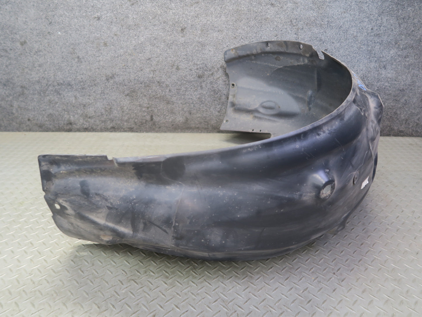 2015-2020 BMW F82 F83 M4 Rear Fender Liner Wheel Arch Splash Shield Set of 2