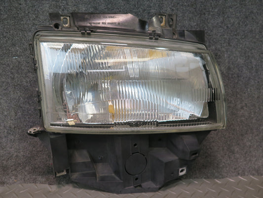 99-03 VW Eurovan T4 Front Right Passenger Side Halogen Headlight Lamp OEM