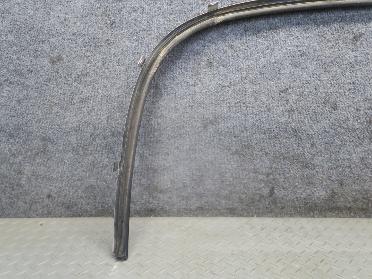 00-05 Toyota MR2 Spyder ZZW30L Convertible Rear Exterior Stowage Molding OEM