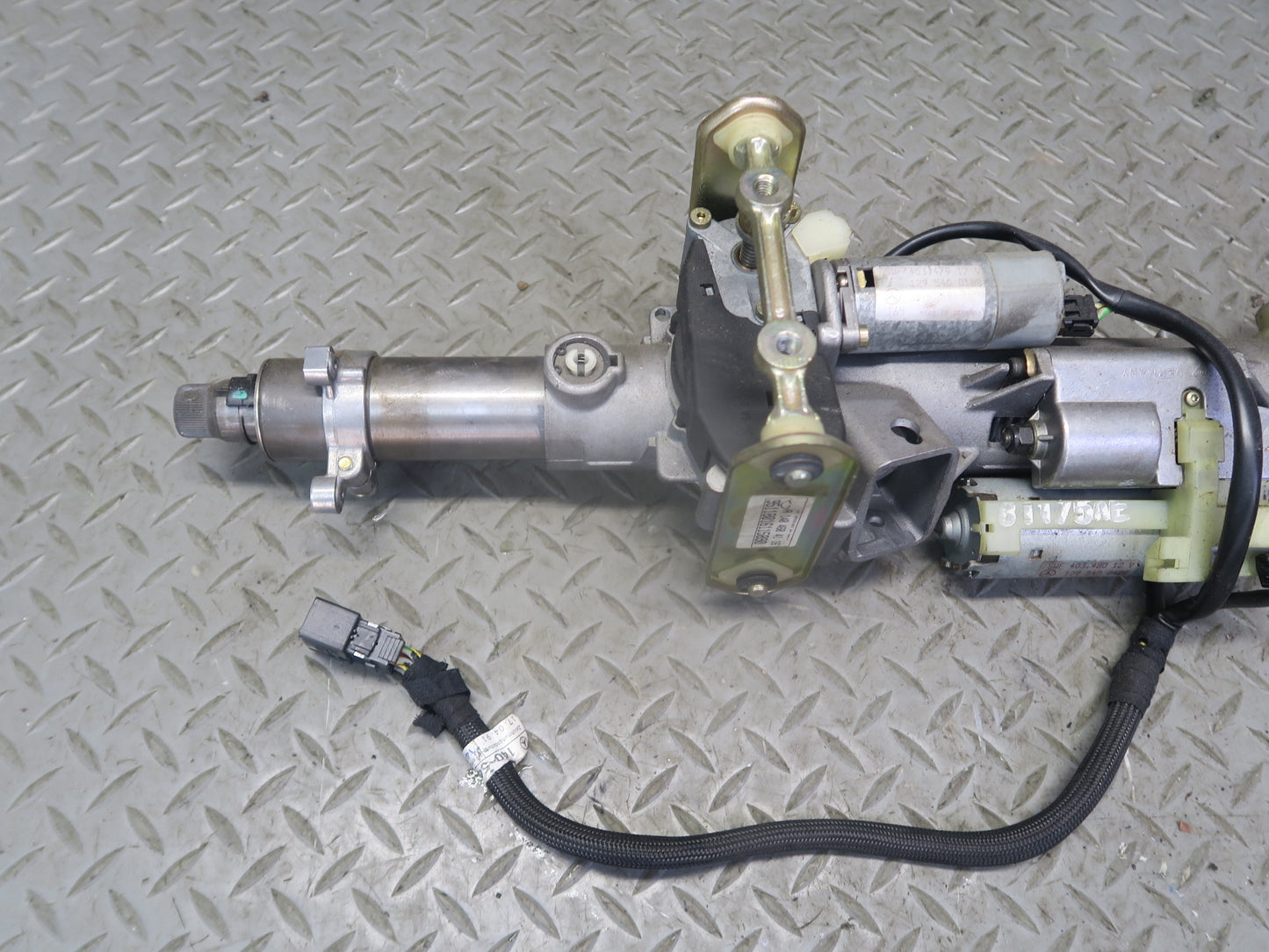 94-95 Mercedes W140 S420 S500 Steering Column Assembly 1404604116 OEM
