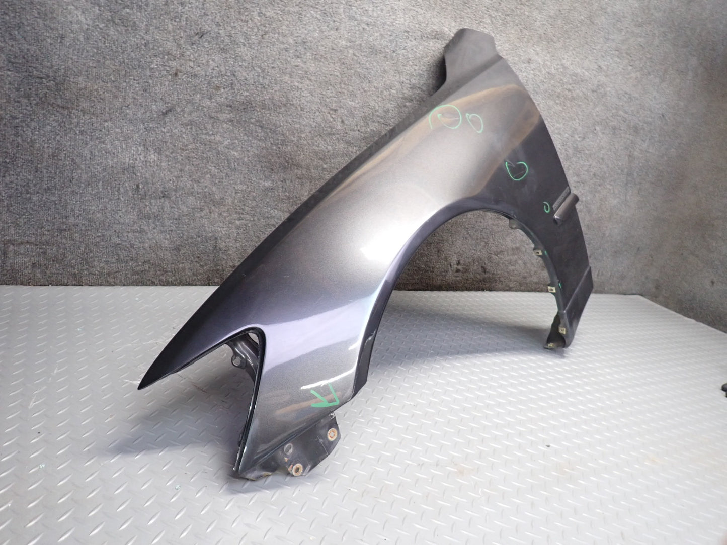 01-05 Lexus JCE10L IS300 Front Left Fender Shell Cover Panel Graphite Gray OEM