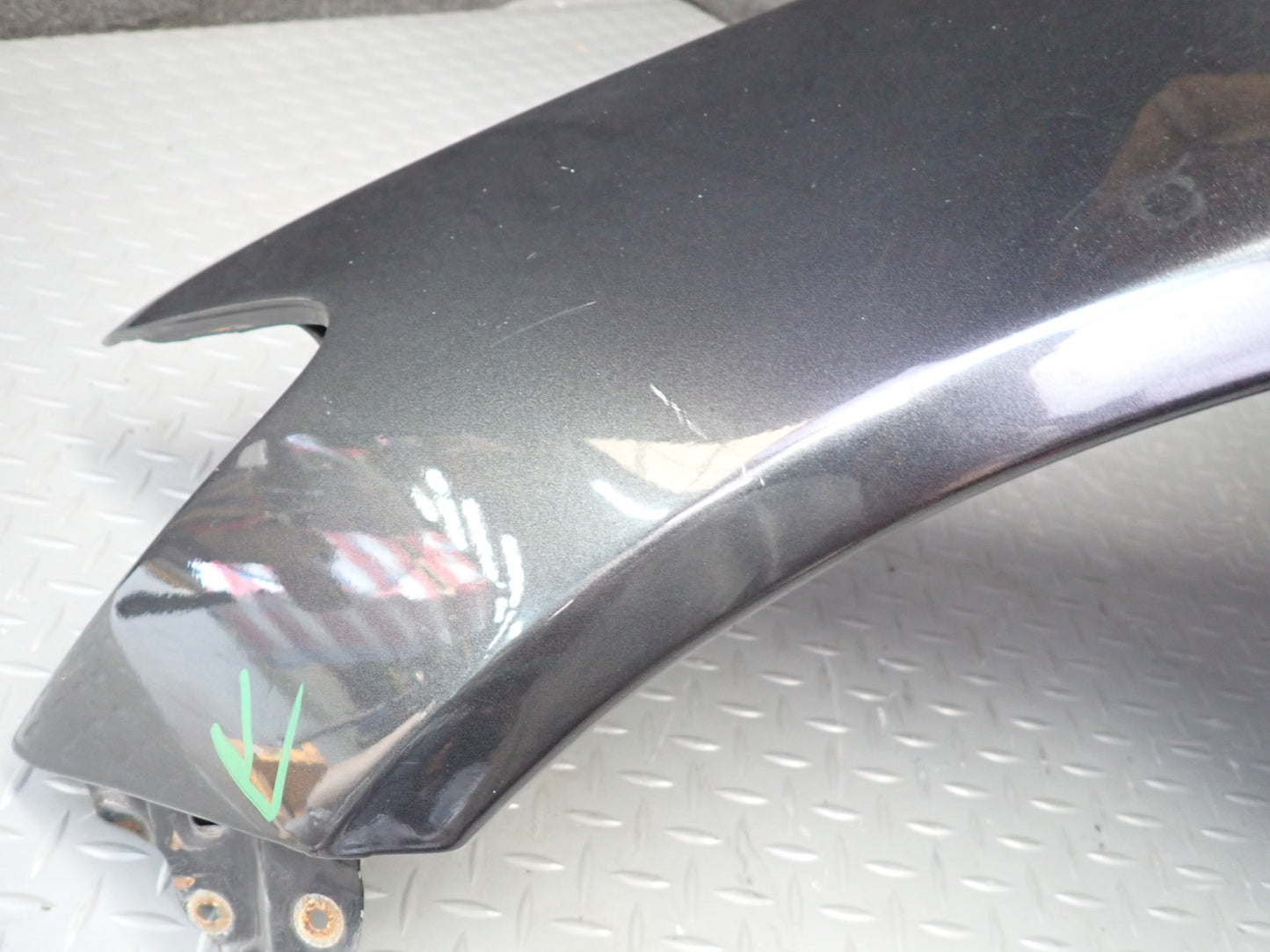 01-05 Lexus JCE10L IS300 Front Left Fender Shell Cover Panel Graphite Gray OEM