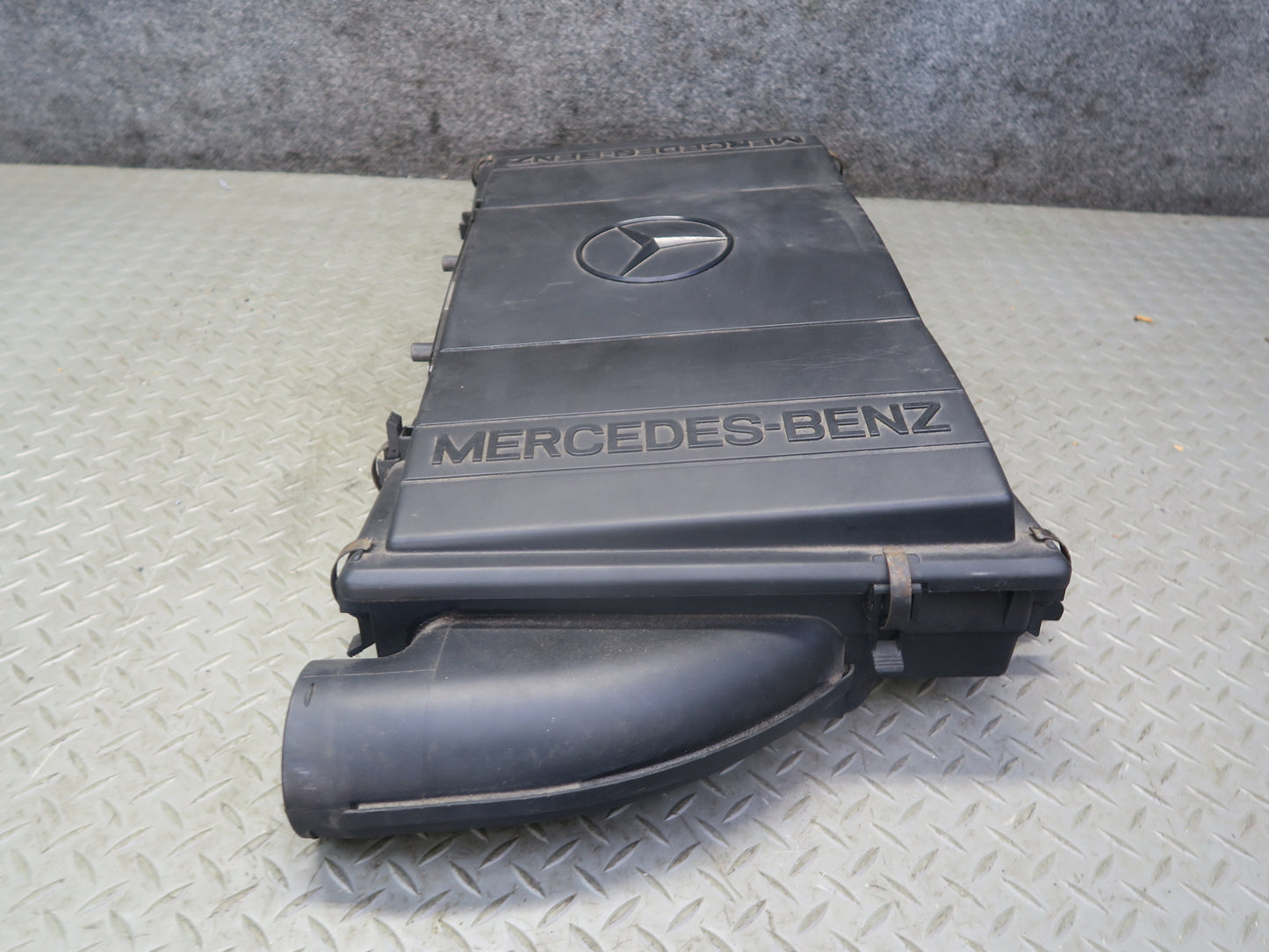 94-99 Mercedes W140 S420 S500 Air Intake Cleaner Filter Box Assy 1190940602 OEM