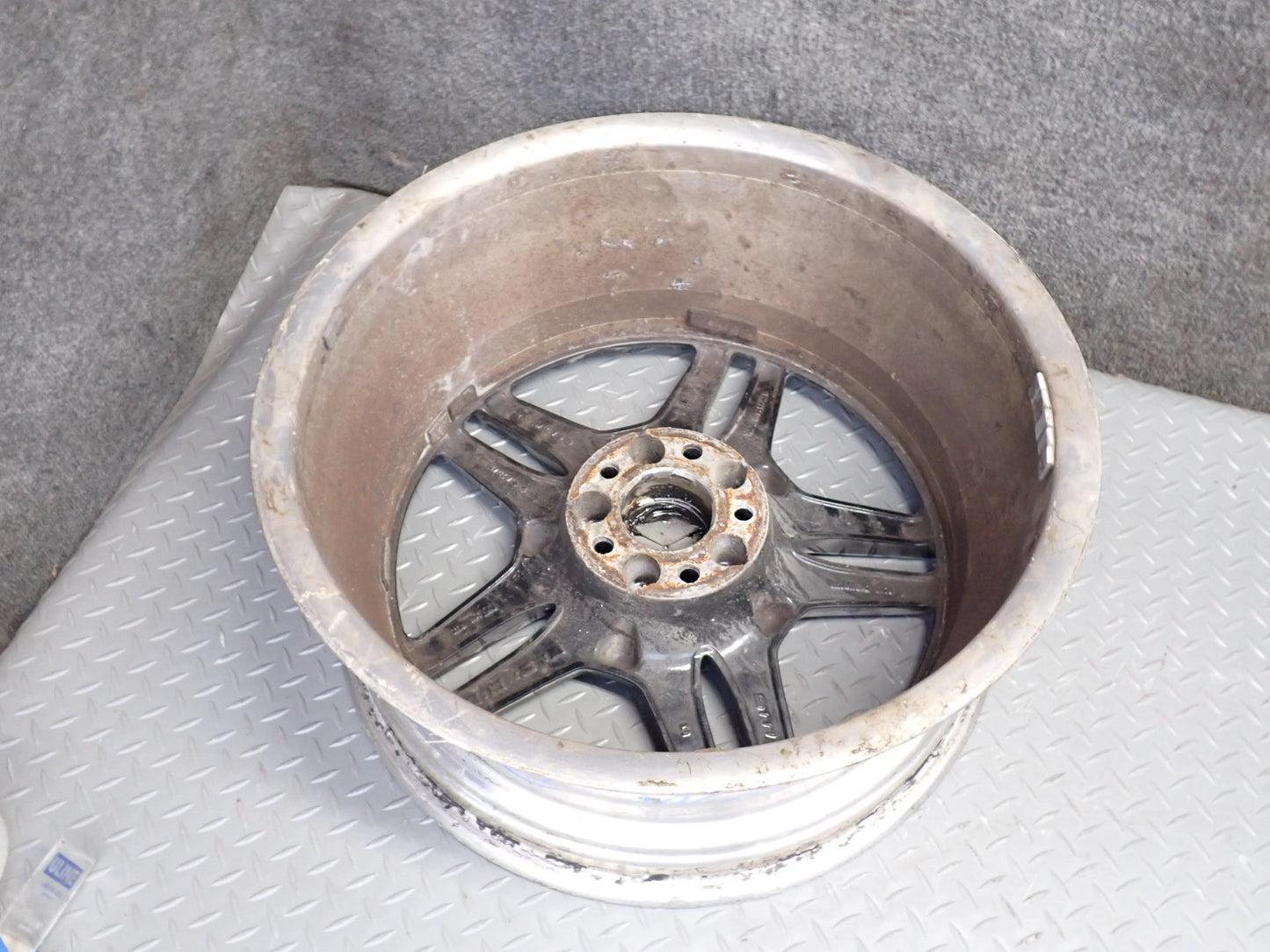 03-12 Mercedes R230 AMG Set of 4 19" R19 Alloy Wheel Rim 19x8.5/9.5J ET30/31 OEM