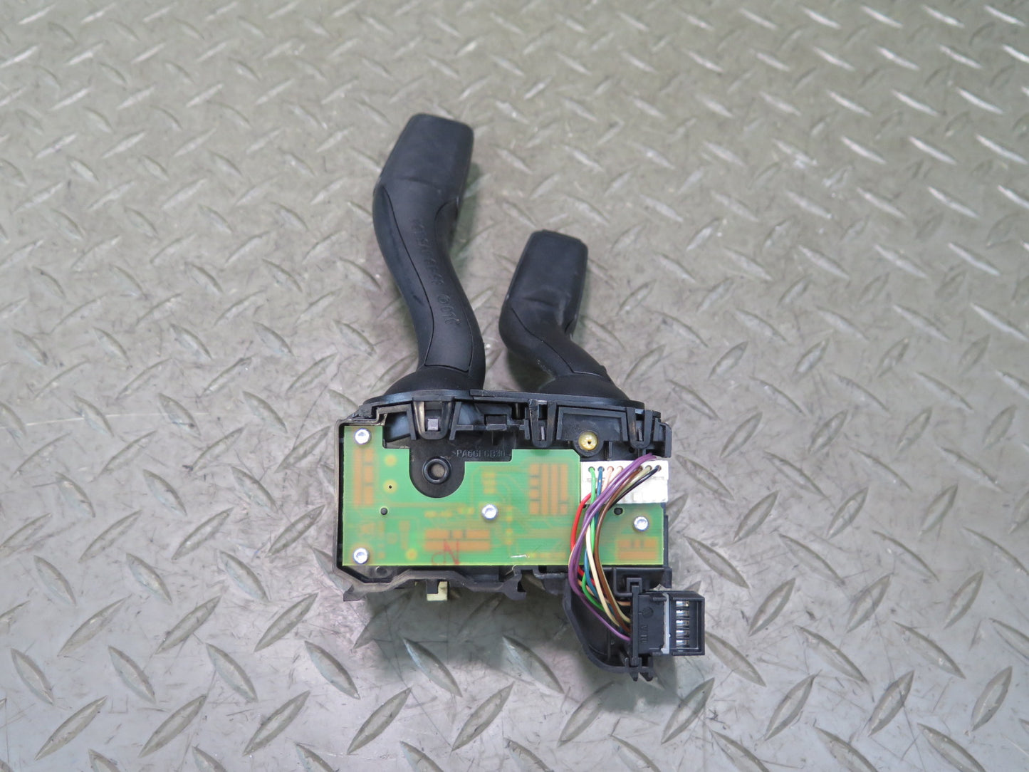 11-15 Audi TT S 8J Steering Column Turn Signal Cruise Switch 8P0953513F OEM