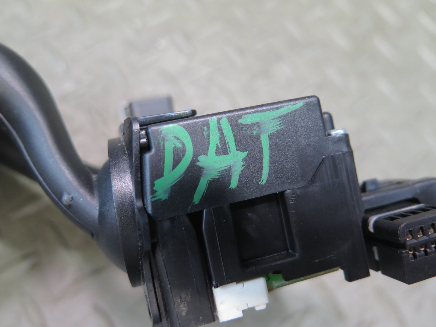 11-15 Audi TT S 8J Steering Column Turn Signal Cruise Switch 8P0953513F OEM