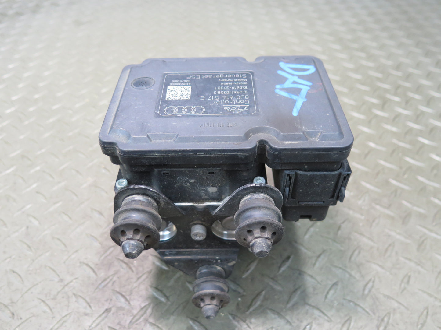 11-15 Audi TT S 8J Anti Lock Brake ABS Pump Module Unit 8J0614517E OEM