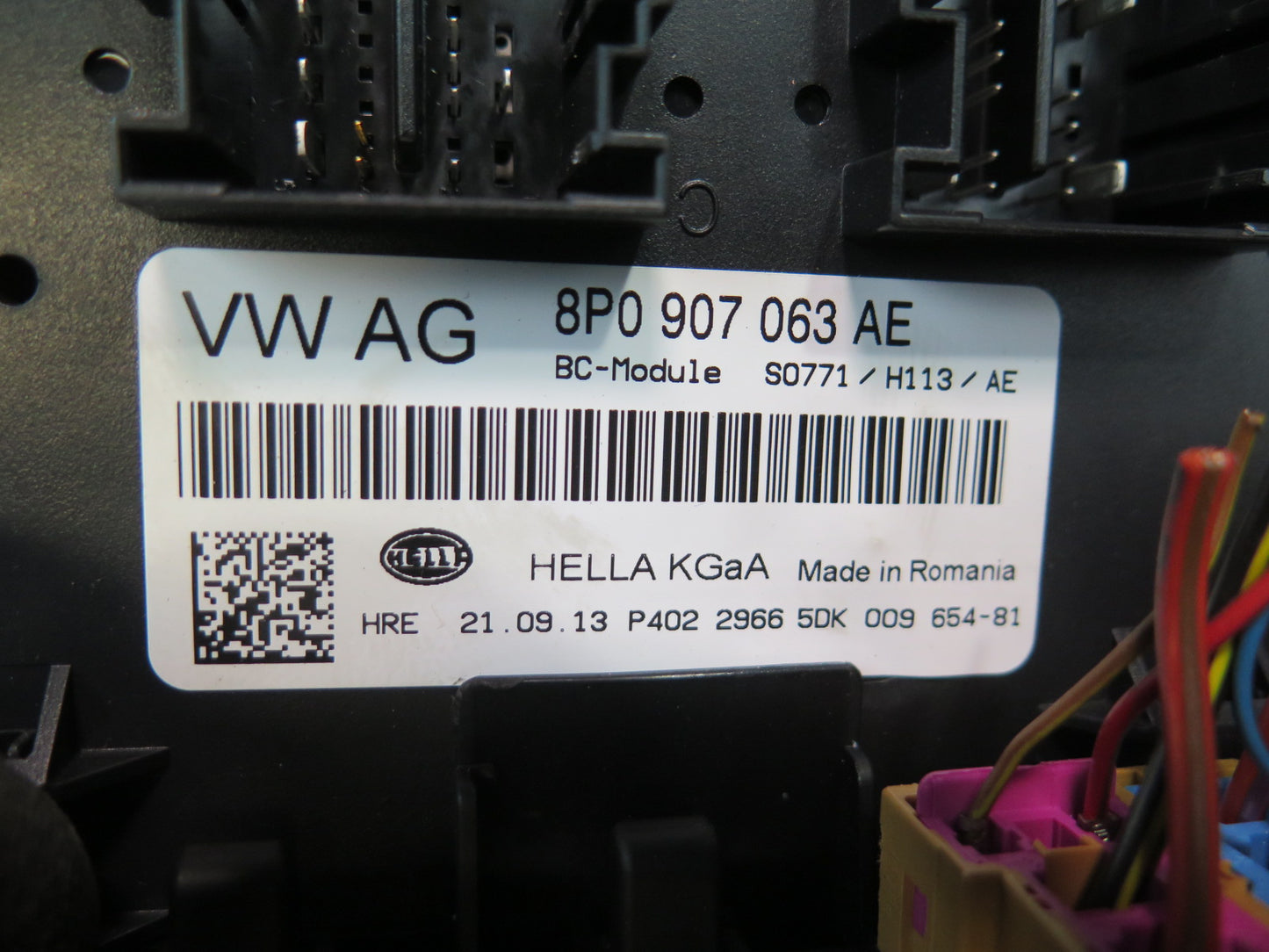 2014 Audi TT S 8J Coupe Onboard Supply Control Module 8P0907063AE OEM