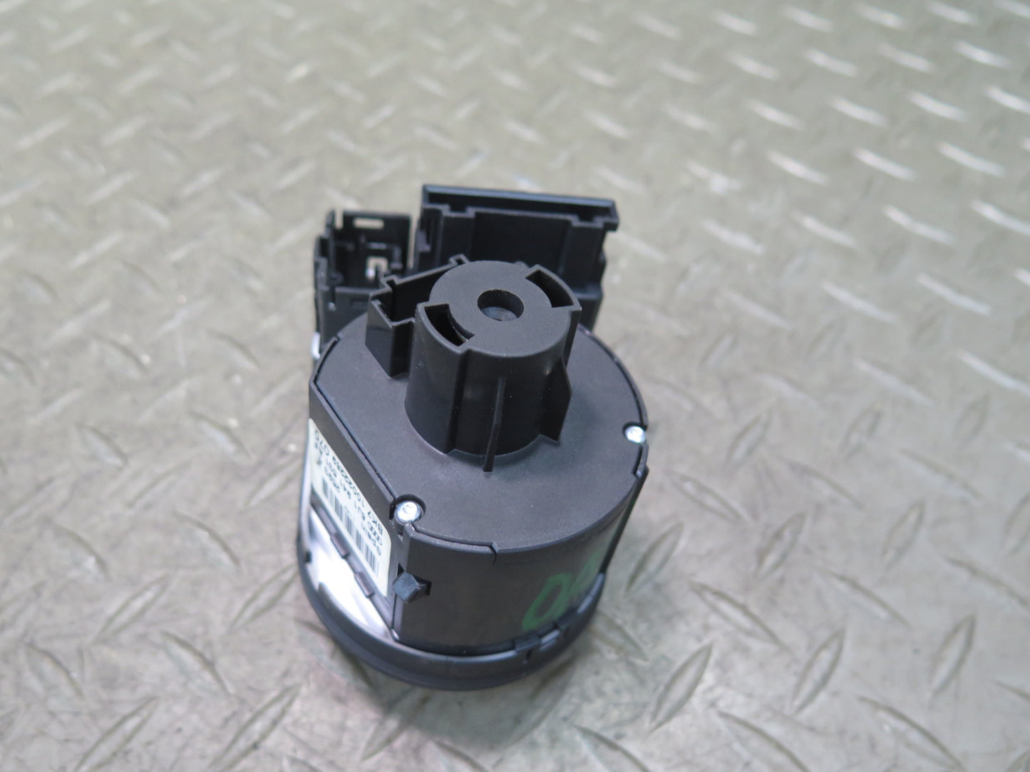 08-14 Audi TT S 8J Dashboard Headlight Light Lamp Switch Button 8J1941531AF OEM