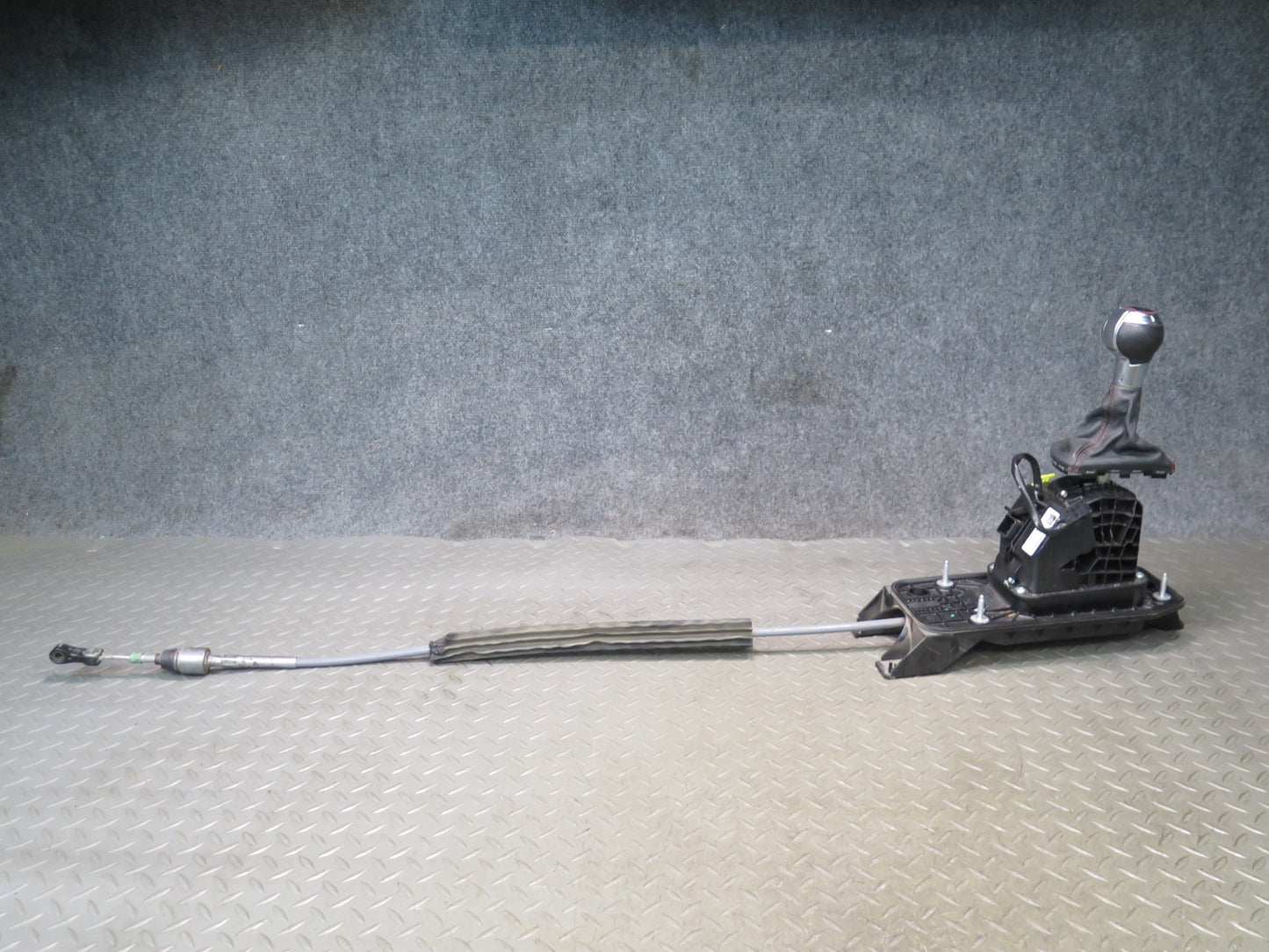 11-15 Audi TT S 8J A/T Automatic Transmission Gear Shifter w Cable Assembly OEM