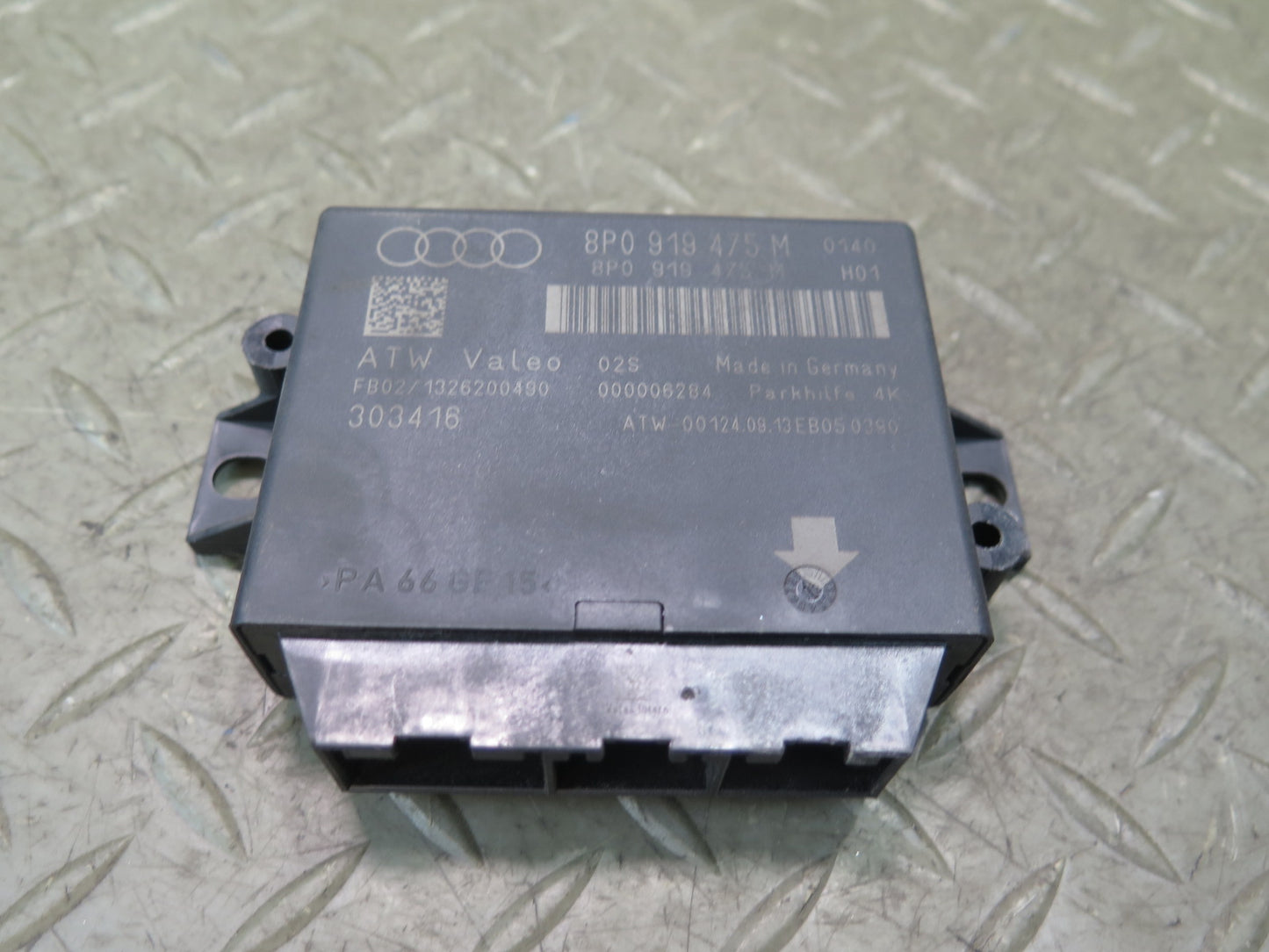 09-15 Audi TT S 8J Park Assist Control Module 8P0919475M OEM