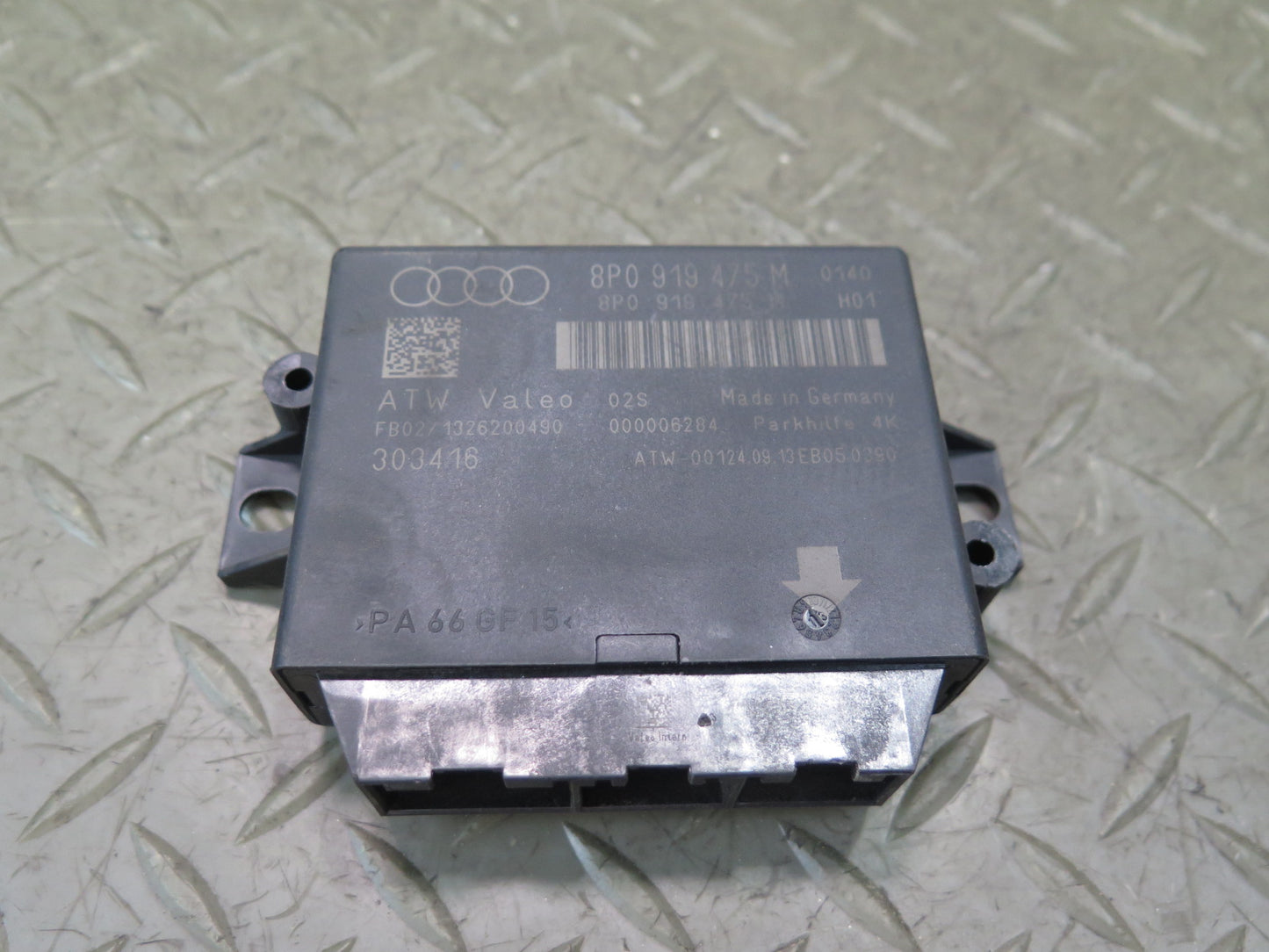 09-15 Audi TT S 8J Park Assist Control Module 8P0919475M OEM