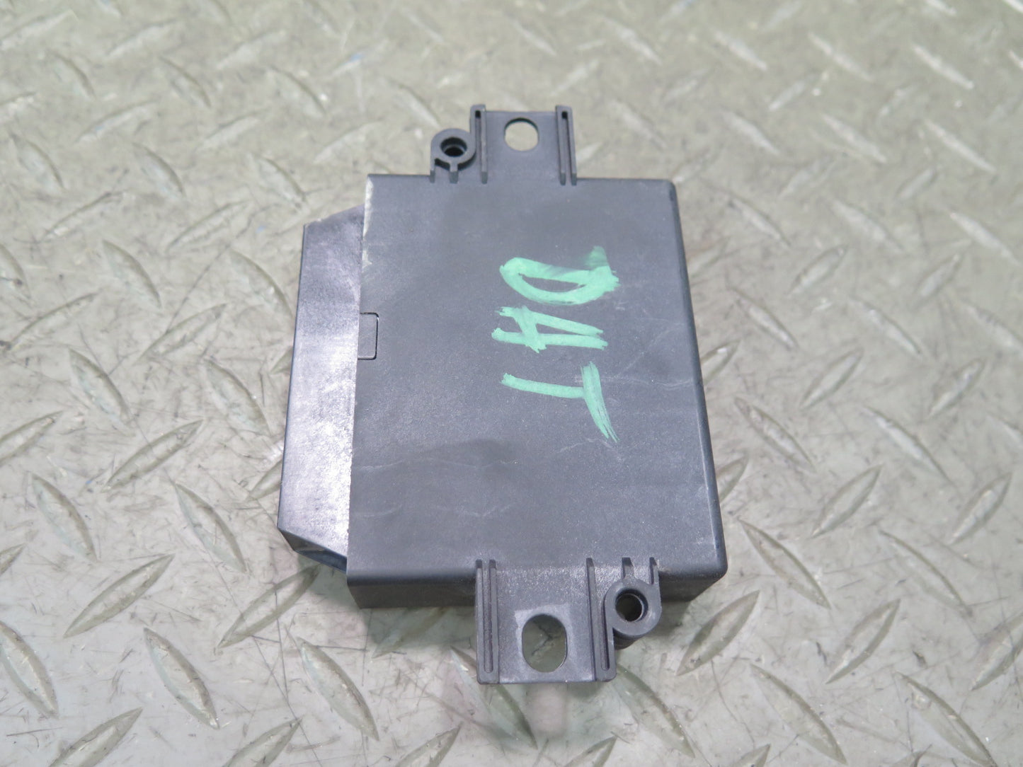 09-15 Audi TT S 8J Park Assist Control Module 8P0919475M OEM