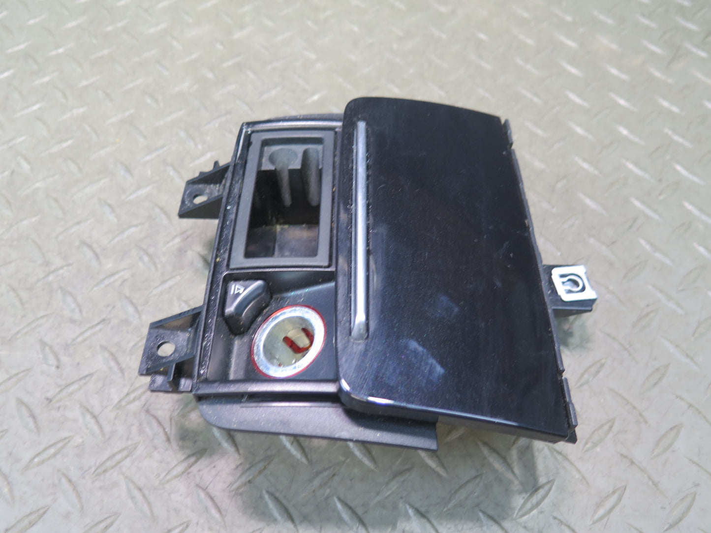 09-15 Audi TT S 8J Front Center Console Ashtray 12V Socket Black OEM