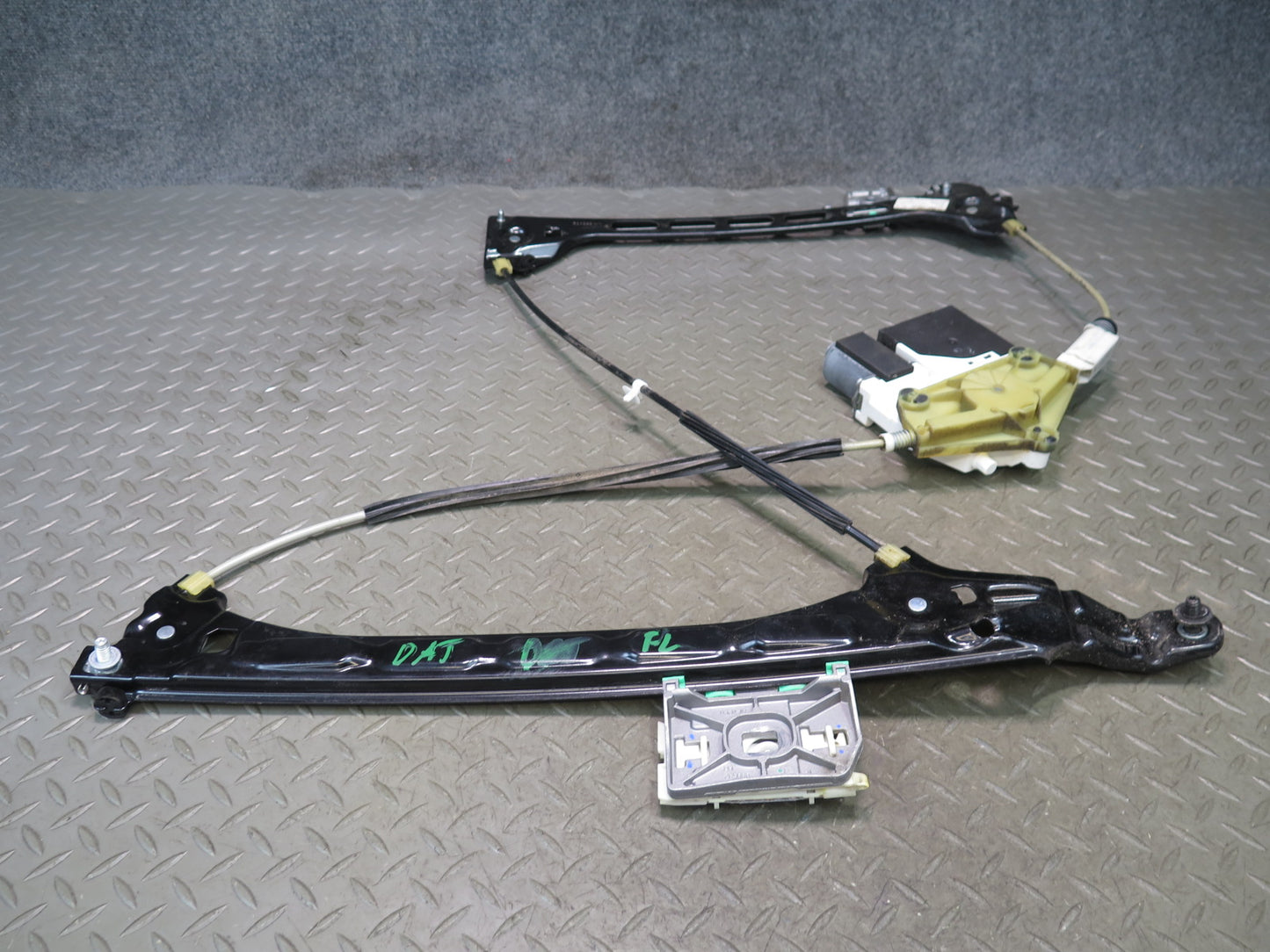 09-15 Audi TT S 8J Front Left Door Power Window Regulator w Motor OEM