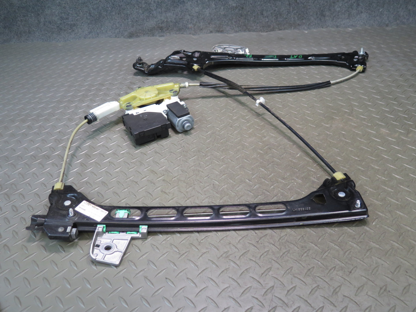 09-15 Audi TT S 8J Front Left Door Power Window Regulator w Motor OEM