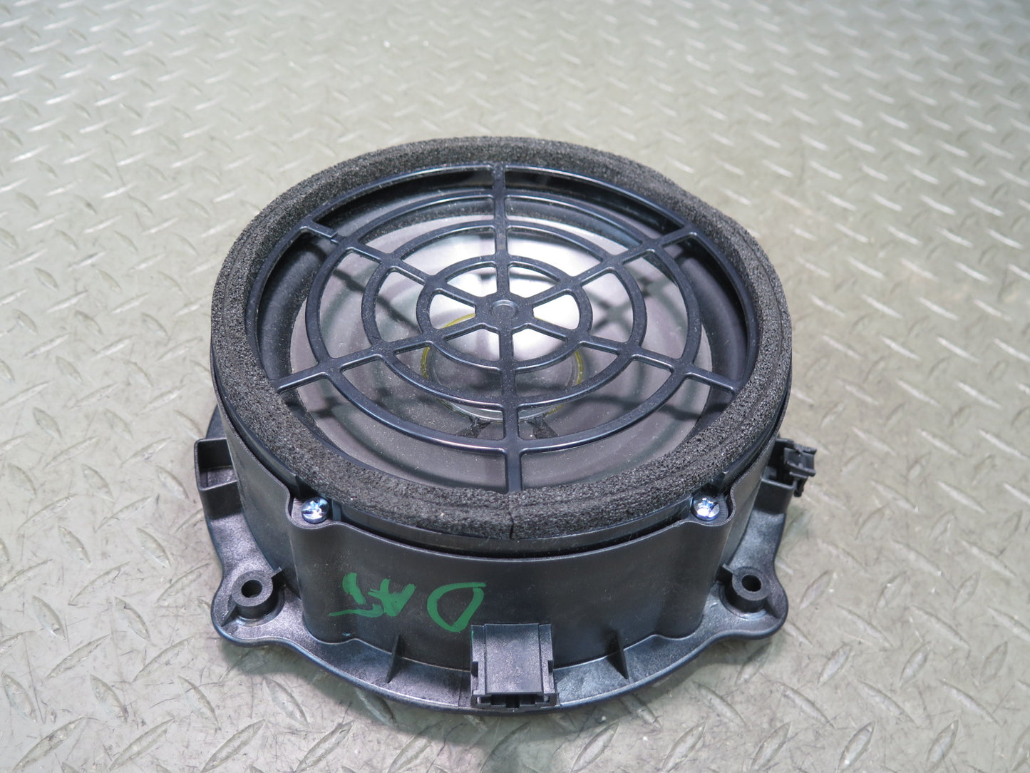 09-15 Audi TT S 8J Front Left & Right Door Audio Sound Speaker Bose Set OEM