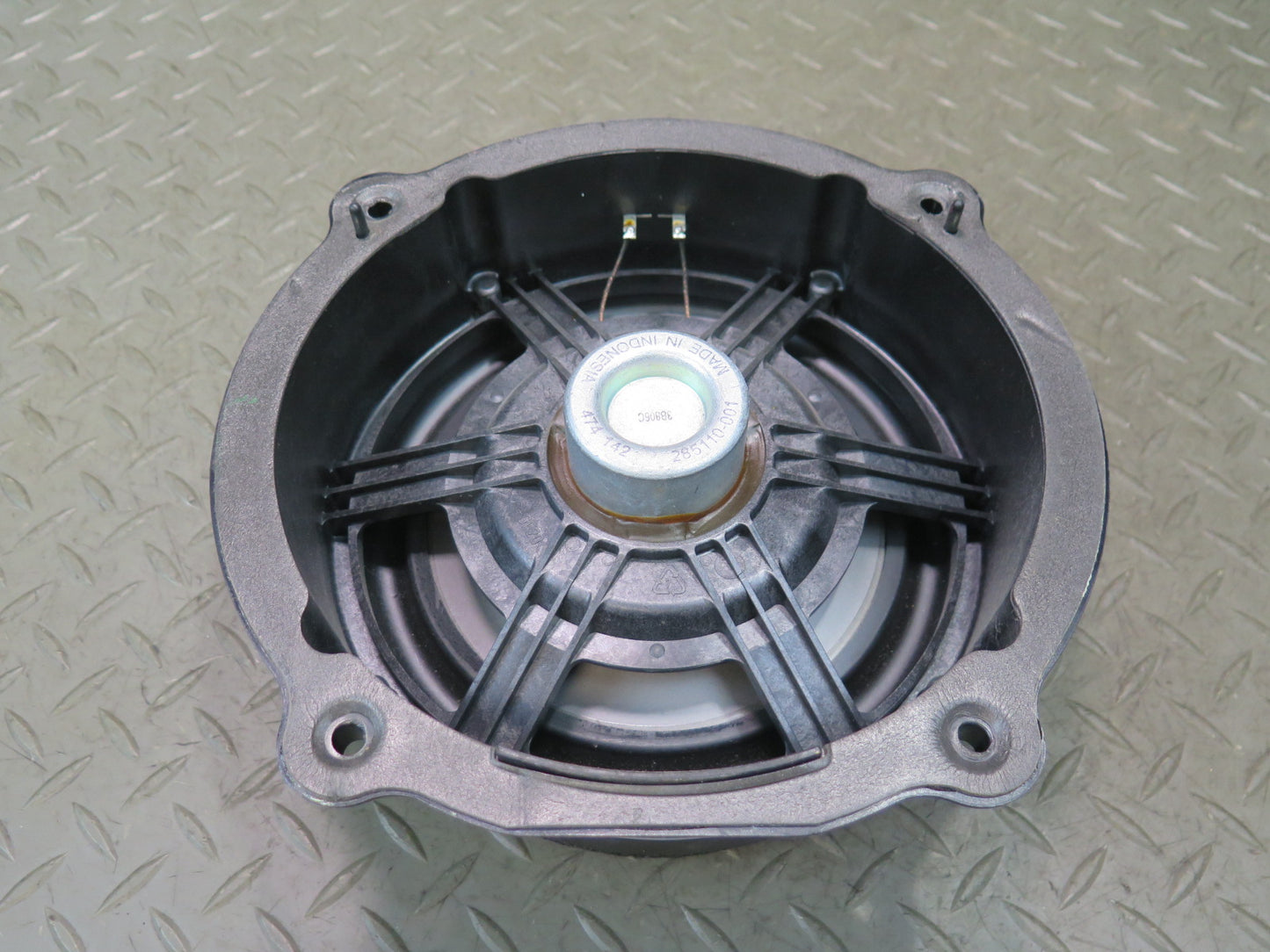 09-15 Audi TT S 8J Front Left & Right Door Audio Sound Speaker Bose Set OEM