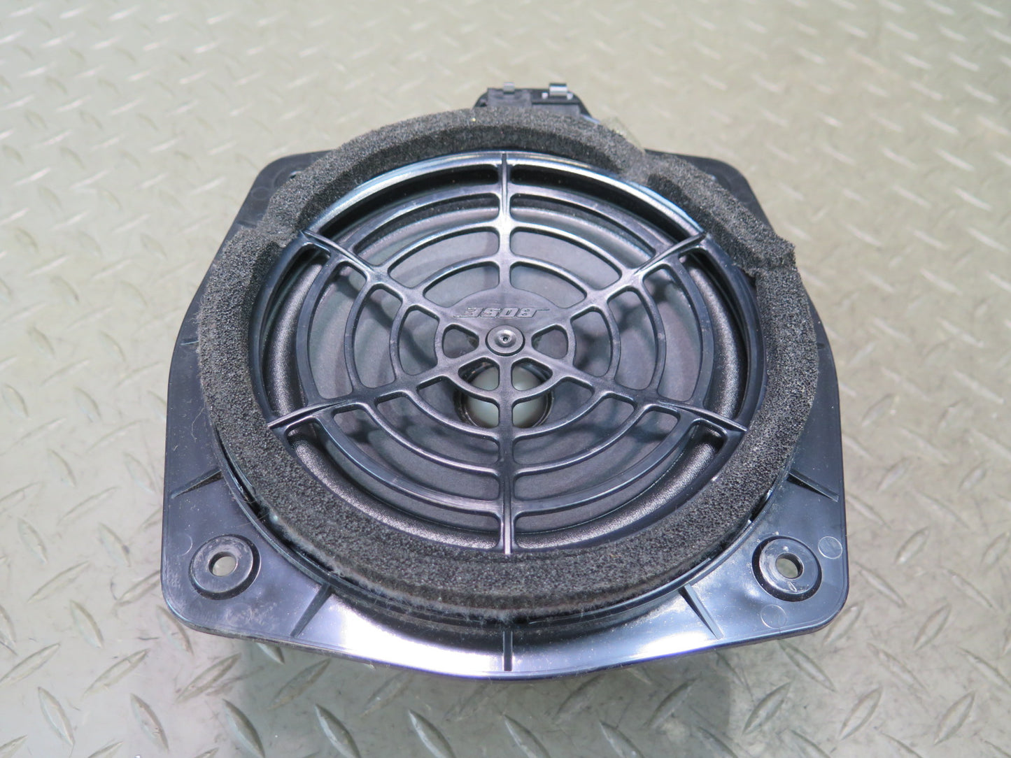 09-15 Audi TT S 8J Set of 2 Rear Left & Right Side Bose Speaker 8H0035411B OEM
