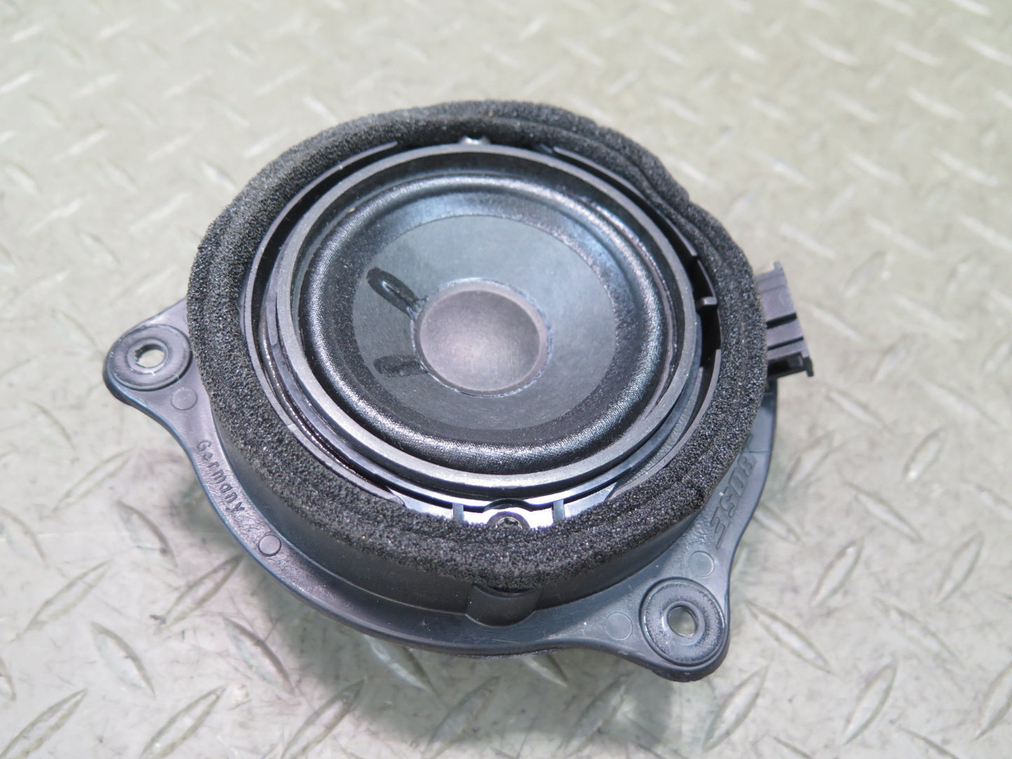 09-15 Audi TT S 8J Front Left & Right MID Range Door Speaker Set OEM