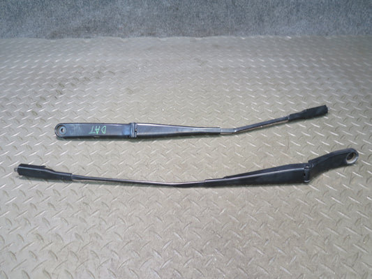09-15 Audi TT S 8J Front Windshield Wiper Arm Left & Right Side Set OEM