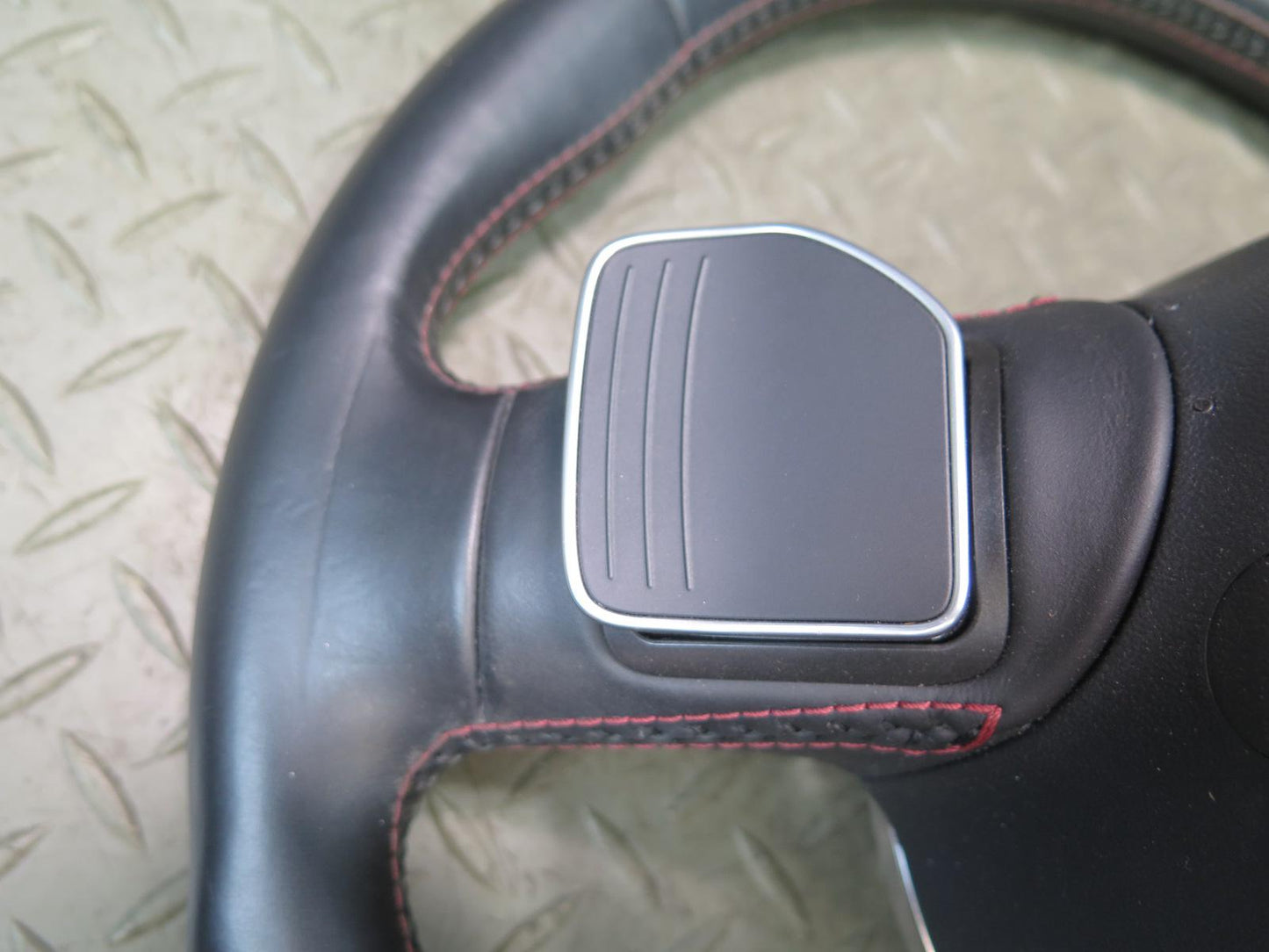 09-15 Audi TT S 8J A/T Sport Leather Steering w Paddles Black 8J0419091L OEM